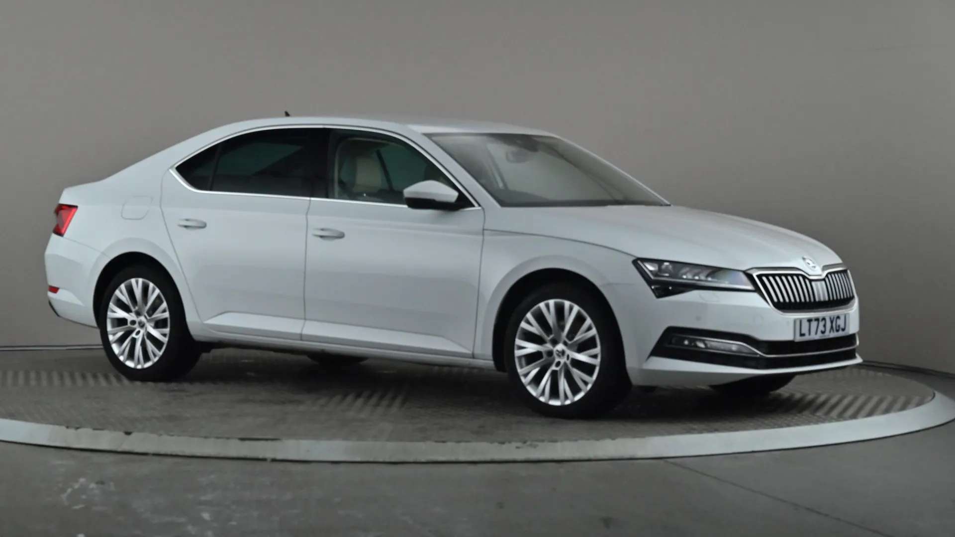 A 2023 SKODA SUPERB 1.5 TSI SE L A 2023 SKODA SUPERB 1.5 TSI SE L