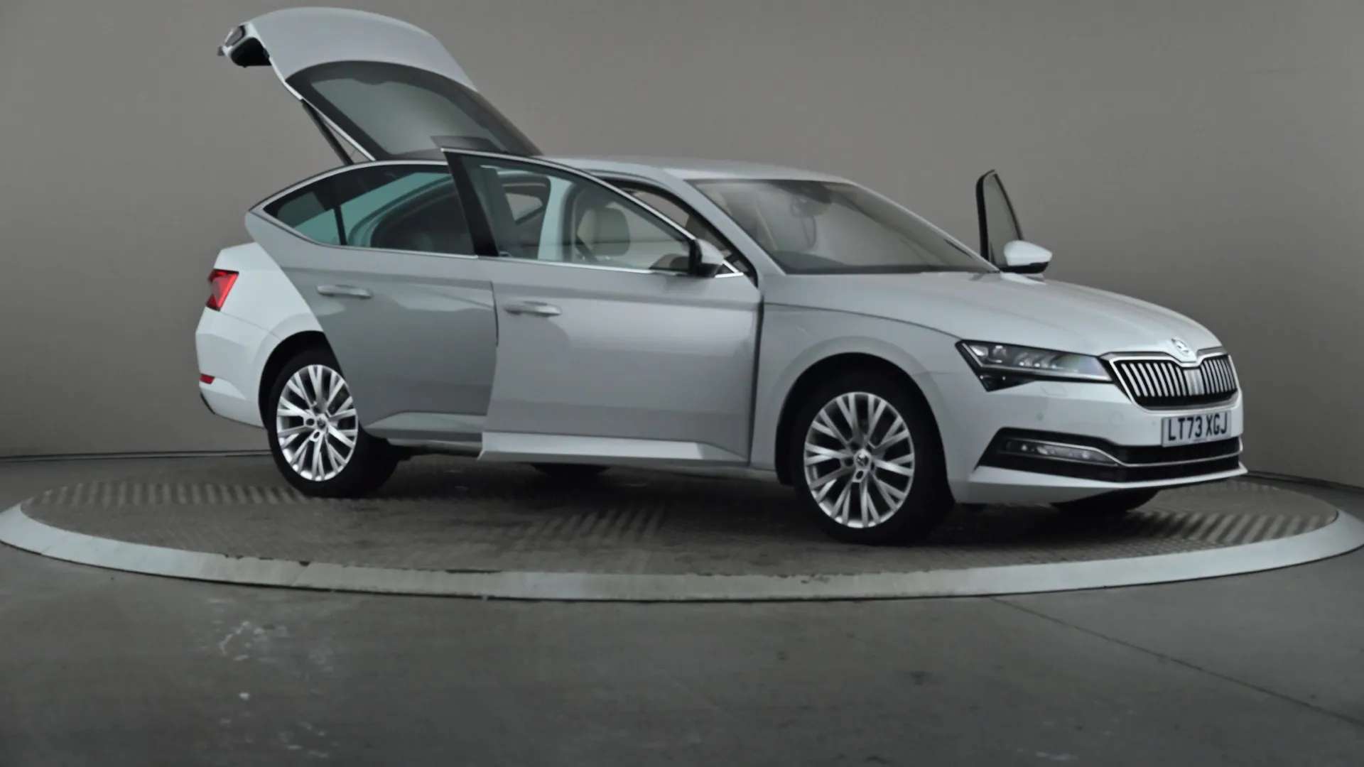 2023 SKODA SUPERB 2023 SKODA SUPERB