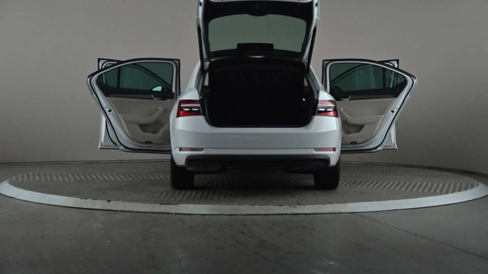 2023 SKODA SUPERB 2023 SKODA SUPERB