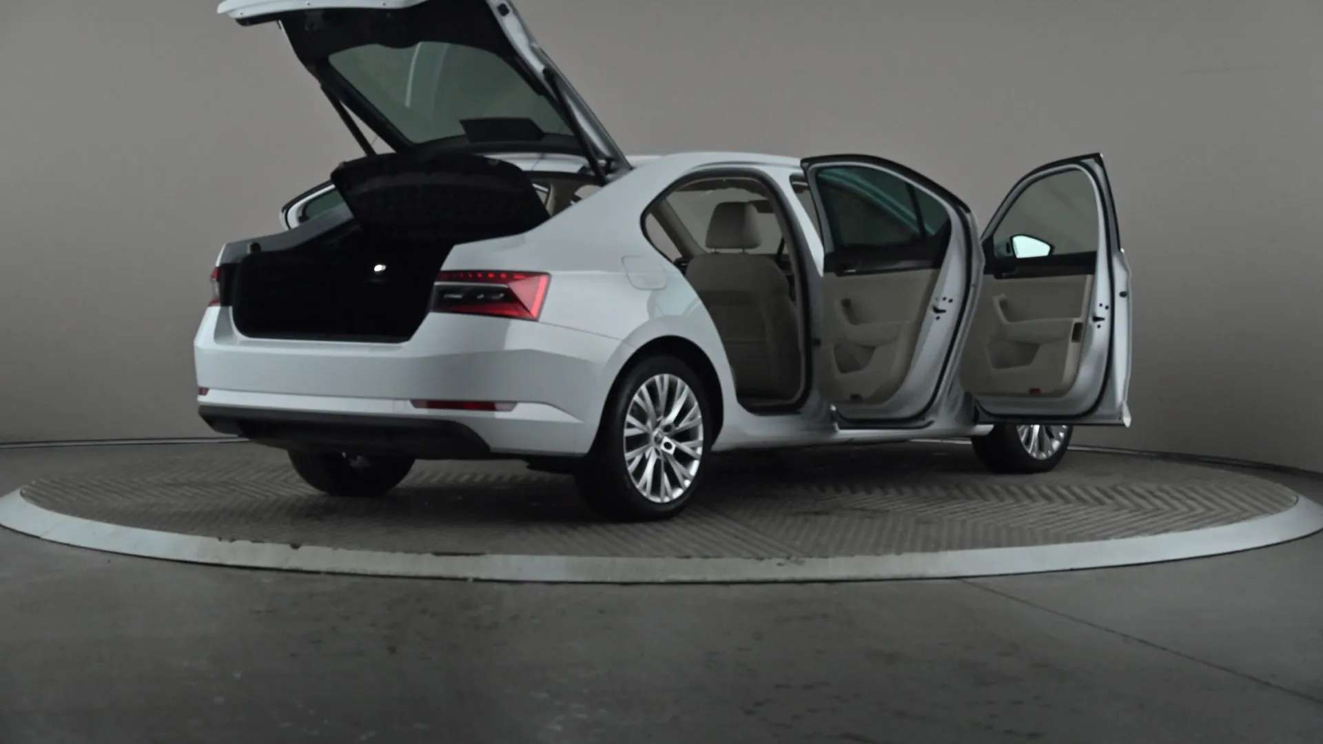 2023 SKODA SUPERB 2023 SKODA SUPERB