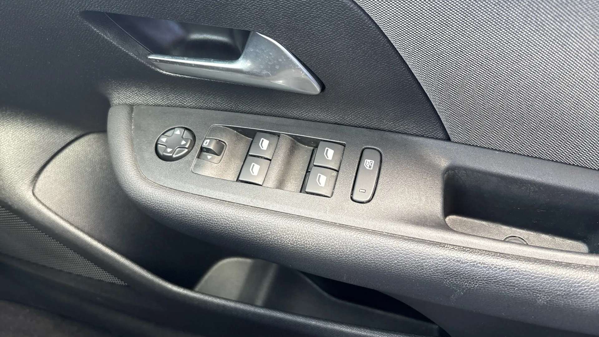2023 VAUXHALL MOKKA 2023 VAUXHALL MOKKA