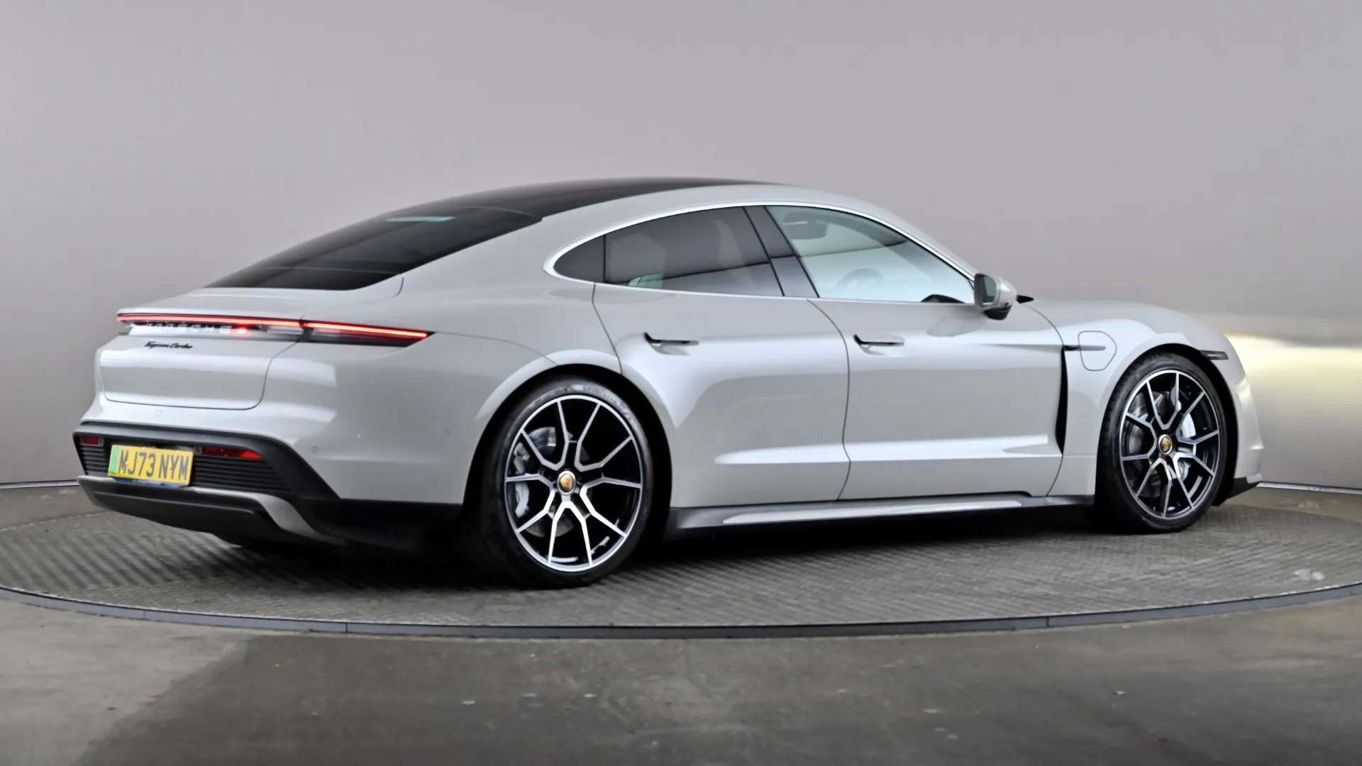 2023 PORSCHE TAYCAN 2023 PORSCHE TAYCAN