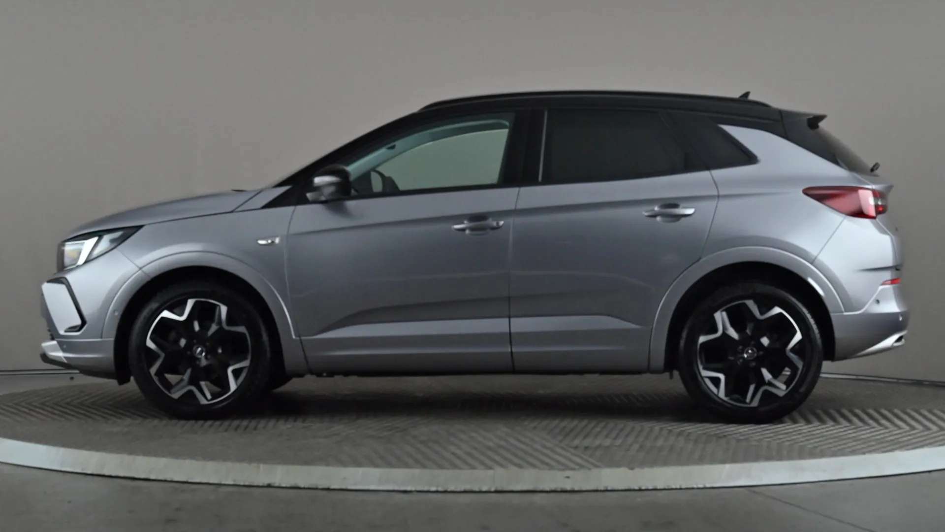 A 2024 VAUXHALL GRANDLAND 1.2 Turbo Ultimate A 2024 VAUXHALL GRANDLAND 1.2 Turbo Ultimate