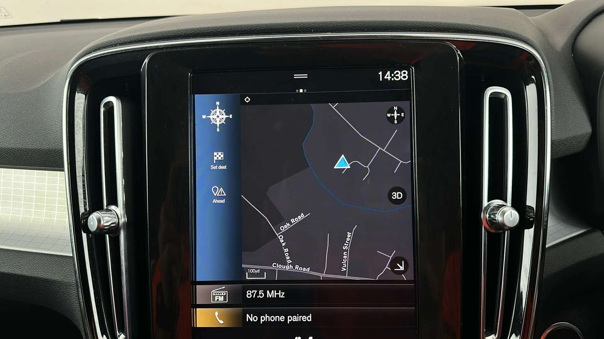 2023 VOLVO XC40 2023 VOLVO XC40