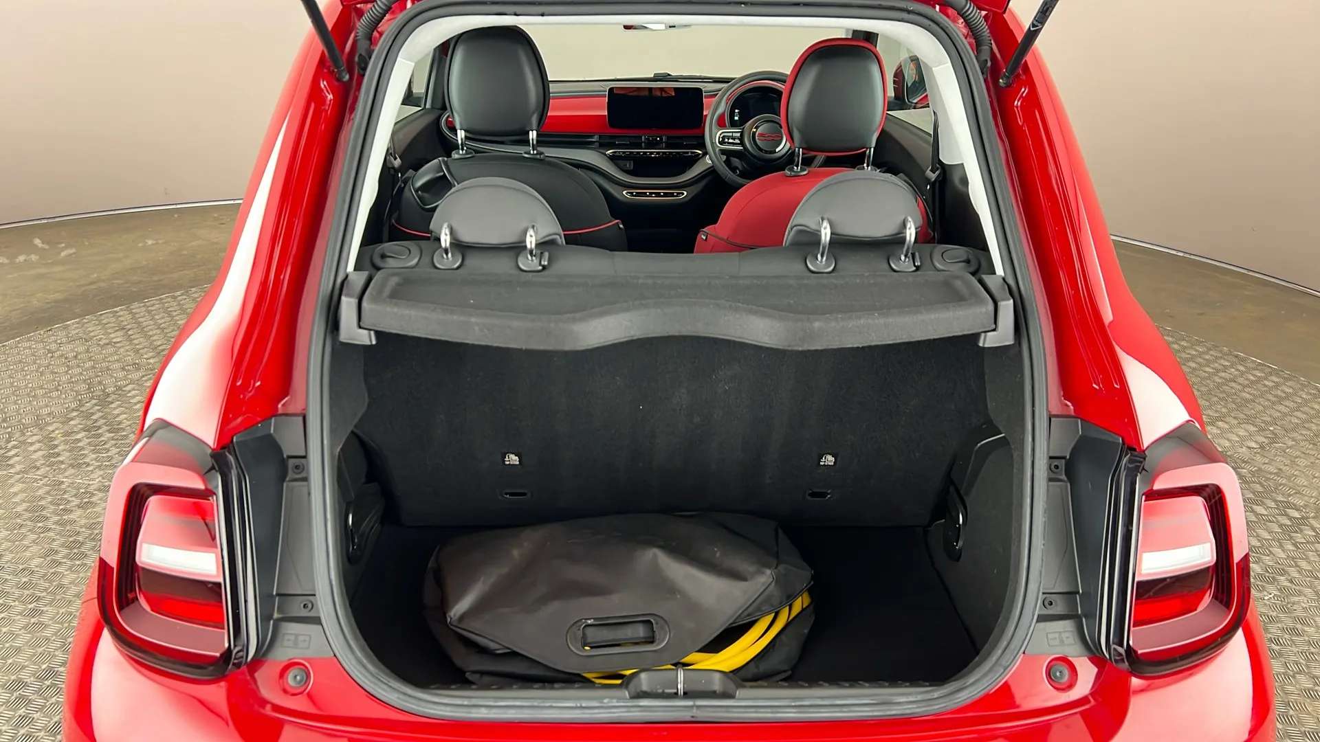 2023 FIAT 500 2023 FIAT 500