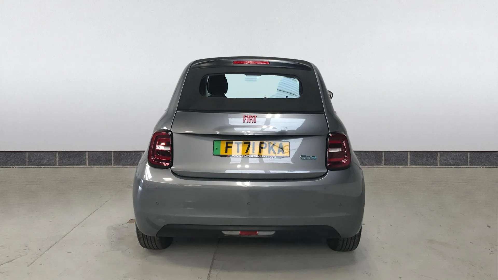 2022 FIAT 500 2022 FIAT 500