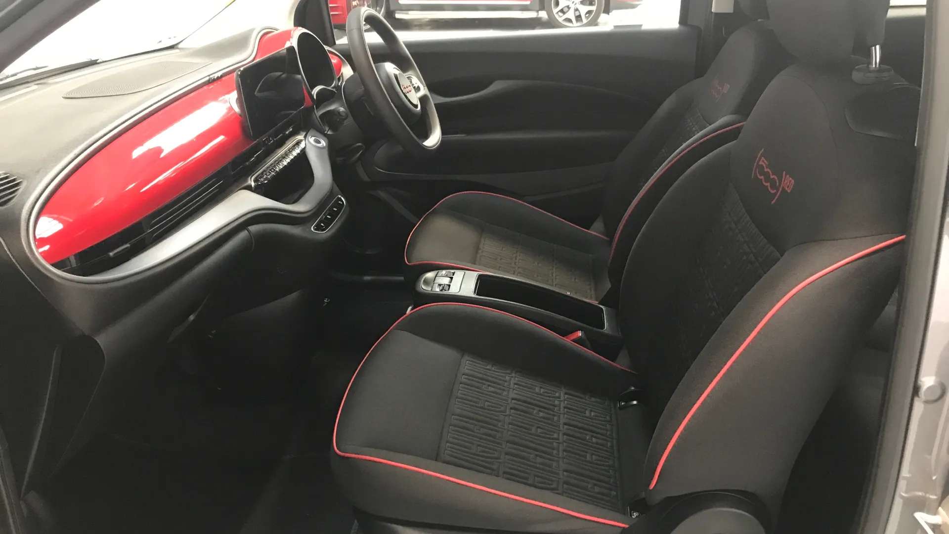 2022 FIAT 500 2022 FIAT 500