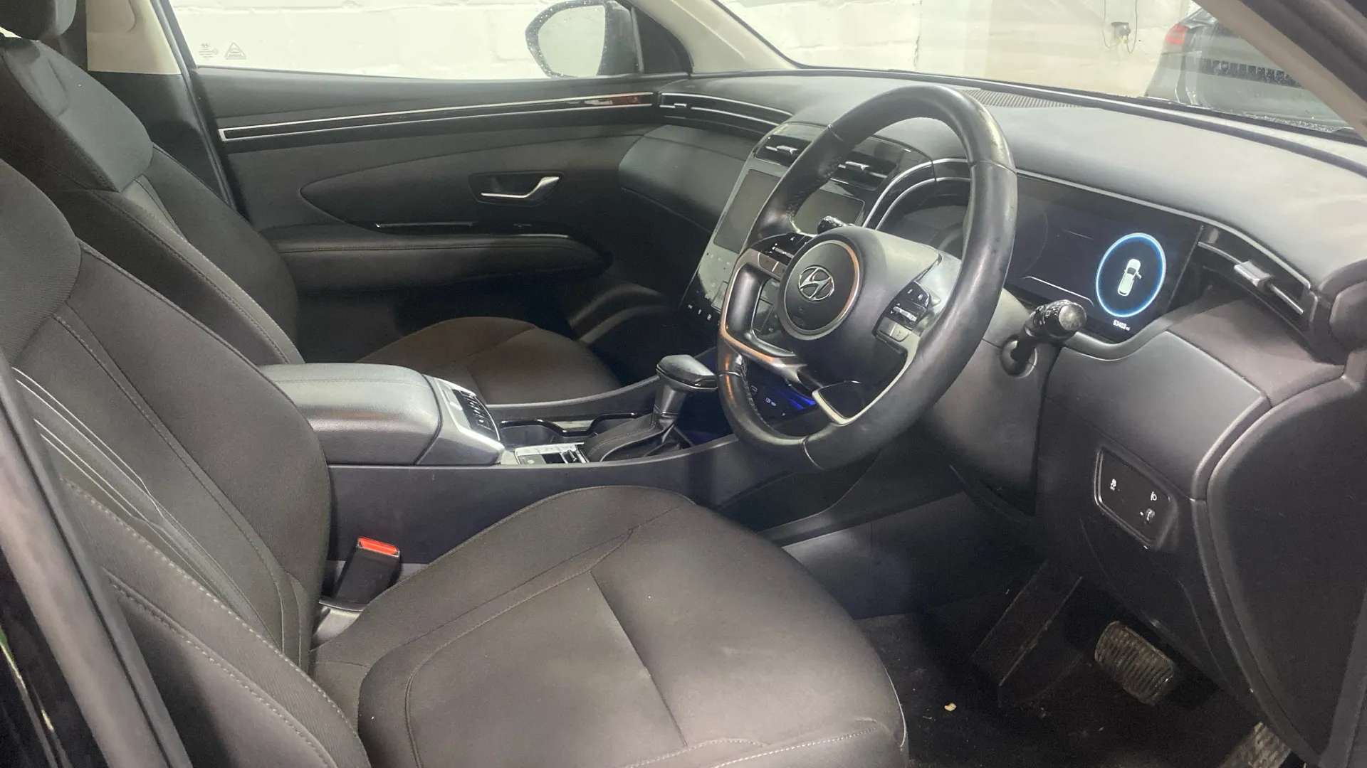 A 2023 HYUNDAI TUCSON 1.6 TGDi 48V MHD Premium 2WD DCT A 2023 HYUNDAI TUCSON 1.6 TGDi 48V MHD Premium 2WD DCT