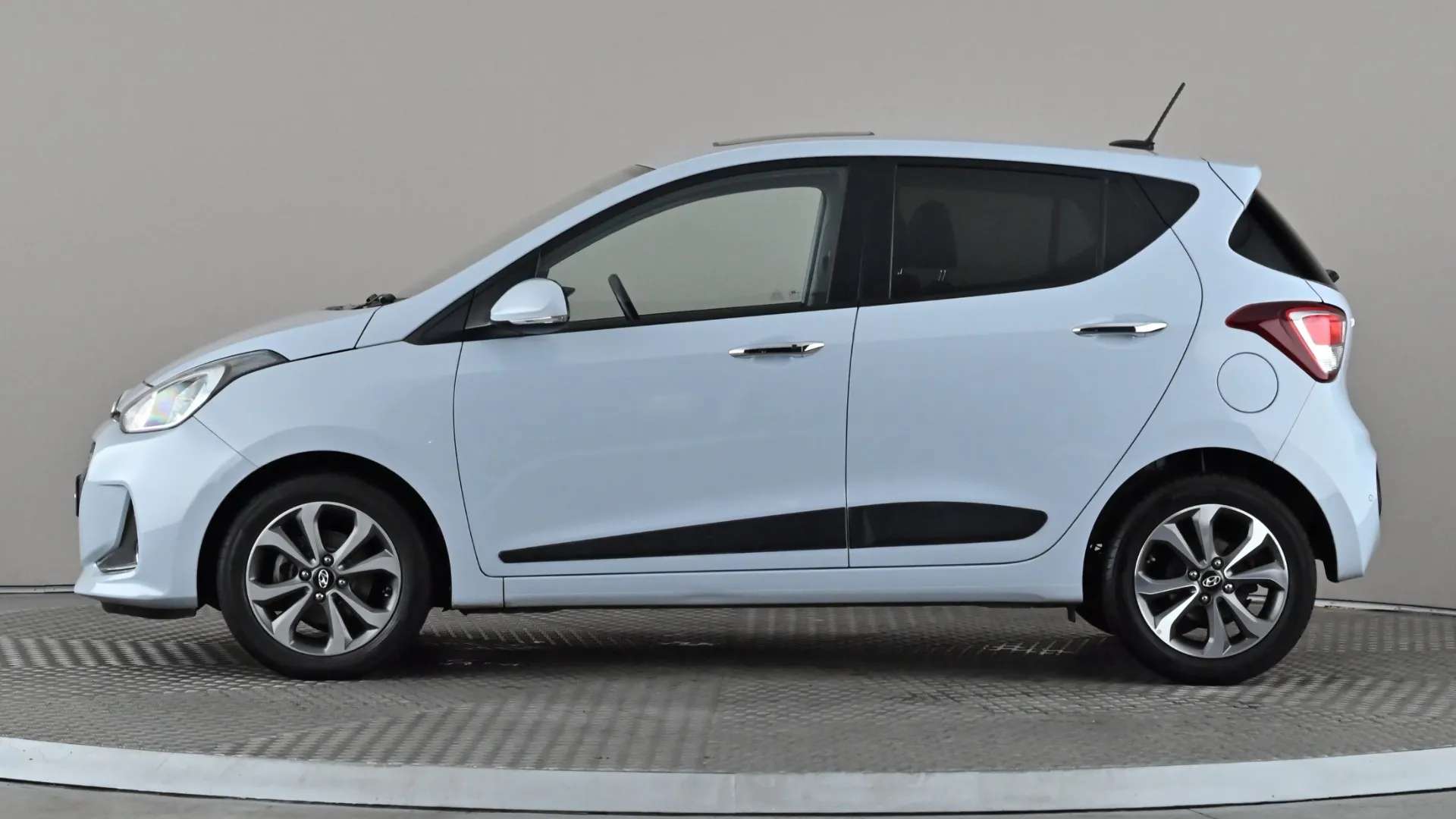 A 2018 HYUNDAI I10 1.2 Premium SE Auto A 2018 HYUNDAI I10 1.2 Premium SE Auto