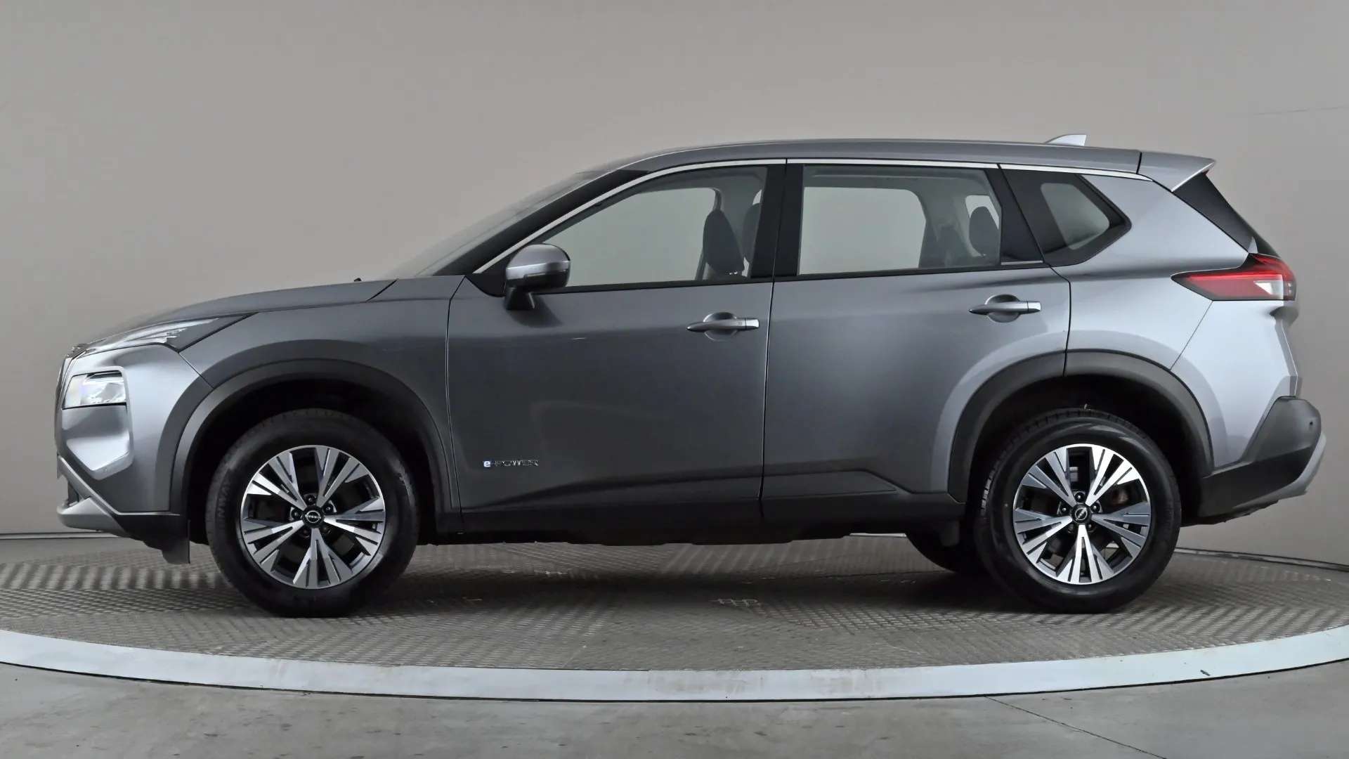 A 2024 NISSAN X-TRAIL 1.5 E-Power 204 Acenta Premium Xtronic A 2024 NISSAN X-TRAIL 1.5 E-Power 204 Acenta Premium Xtronic