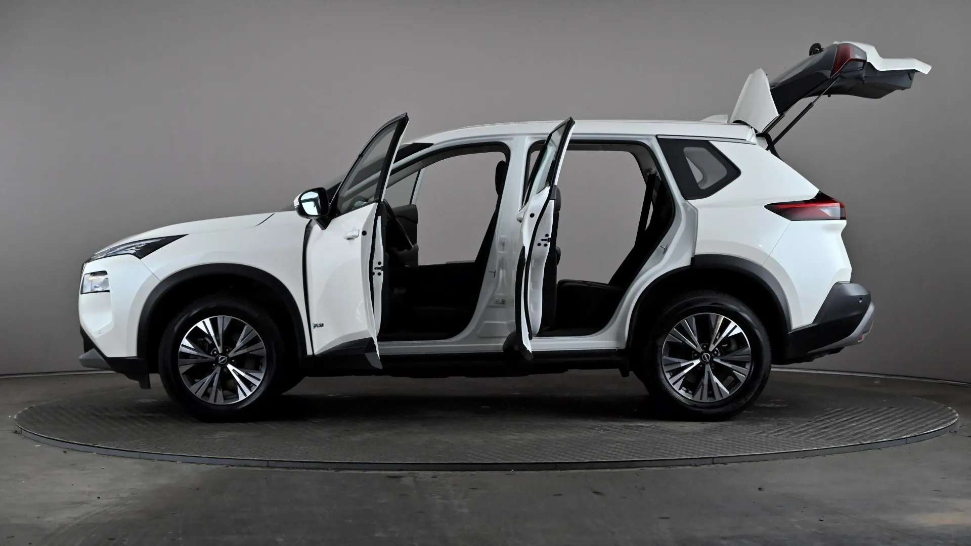 2024 NISSAN X-TRAIL 2024 NISSAN X-TRAIL