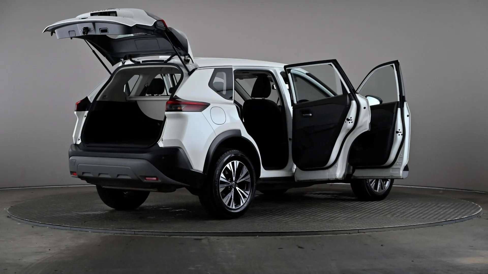 2024 NISSAN X-TRAIL 2024 NISSAN X-TRAIL