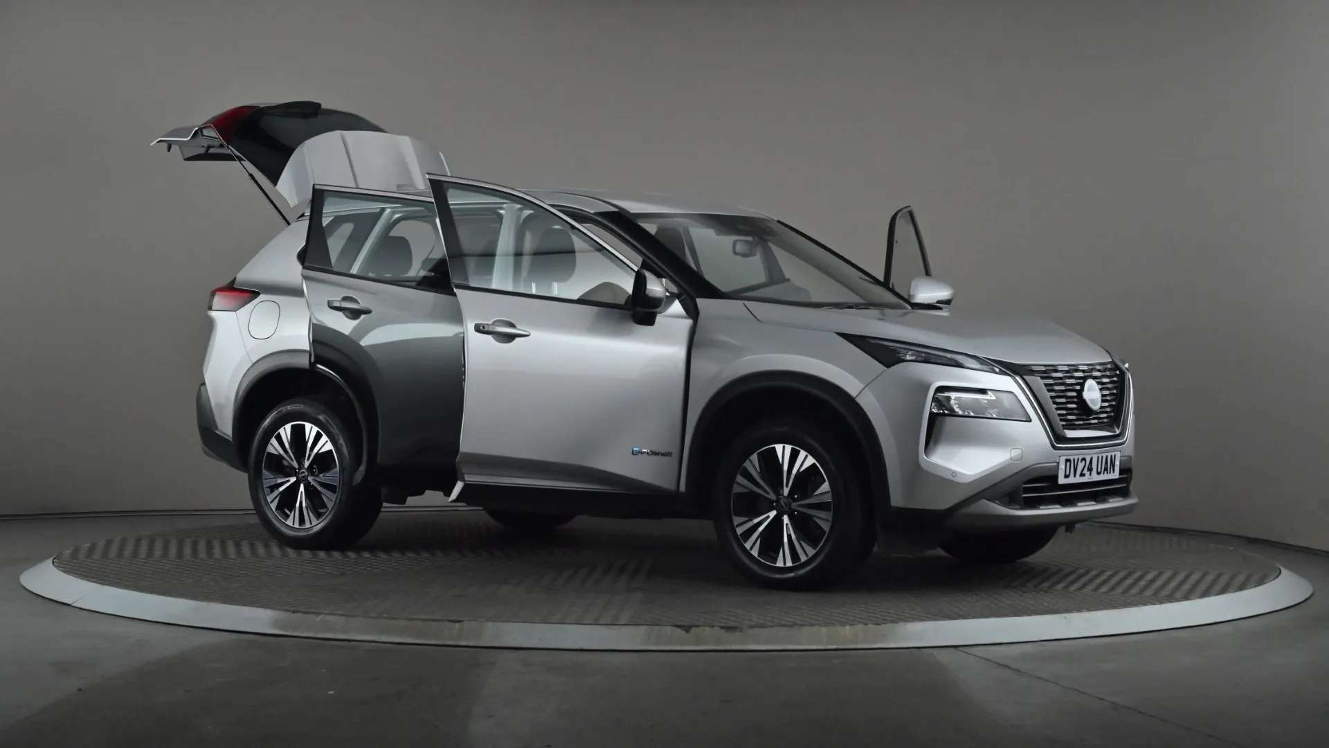 2024 NISSAN X-TRAIL 2024 NISSAN X-TRAIL