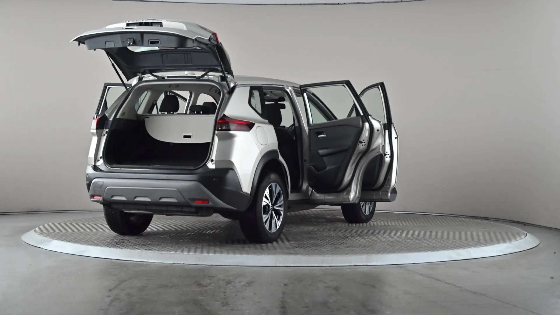 2024 NISSAN X-TRAIL 2024 NISSAN X-TRAIL