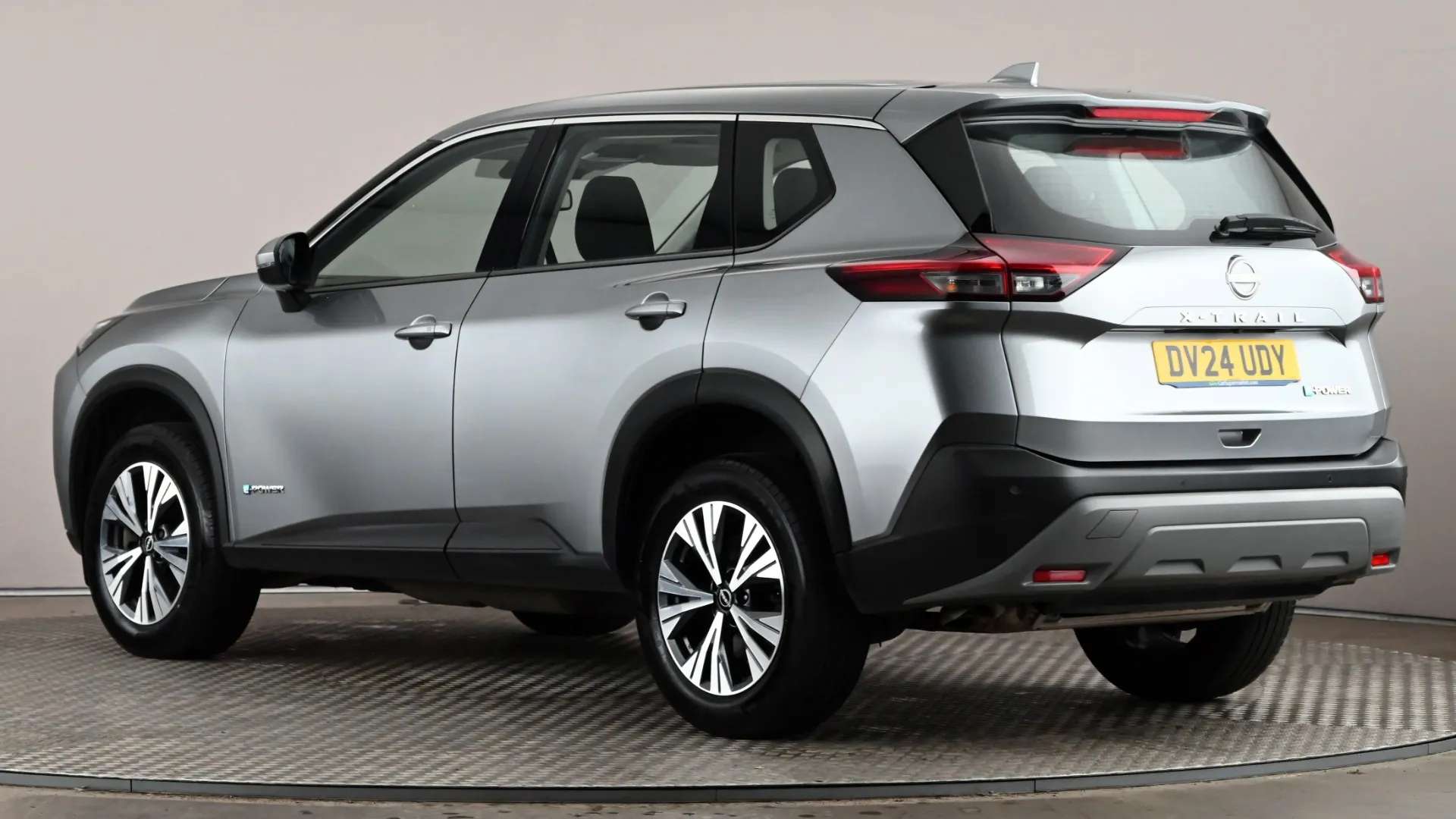 A 2024 NISSAN X-TRAIL 1.5 E-Power 204 Acenta Premium Xtronic A 2024 NISSAN X-TRAIL 1.5 E-Power 204 Acenta Premium Xtronic