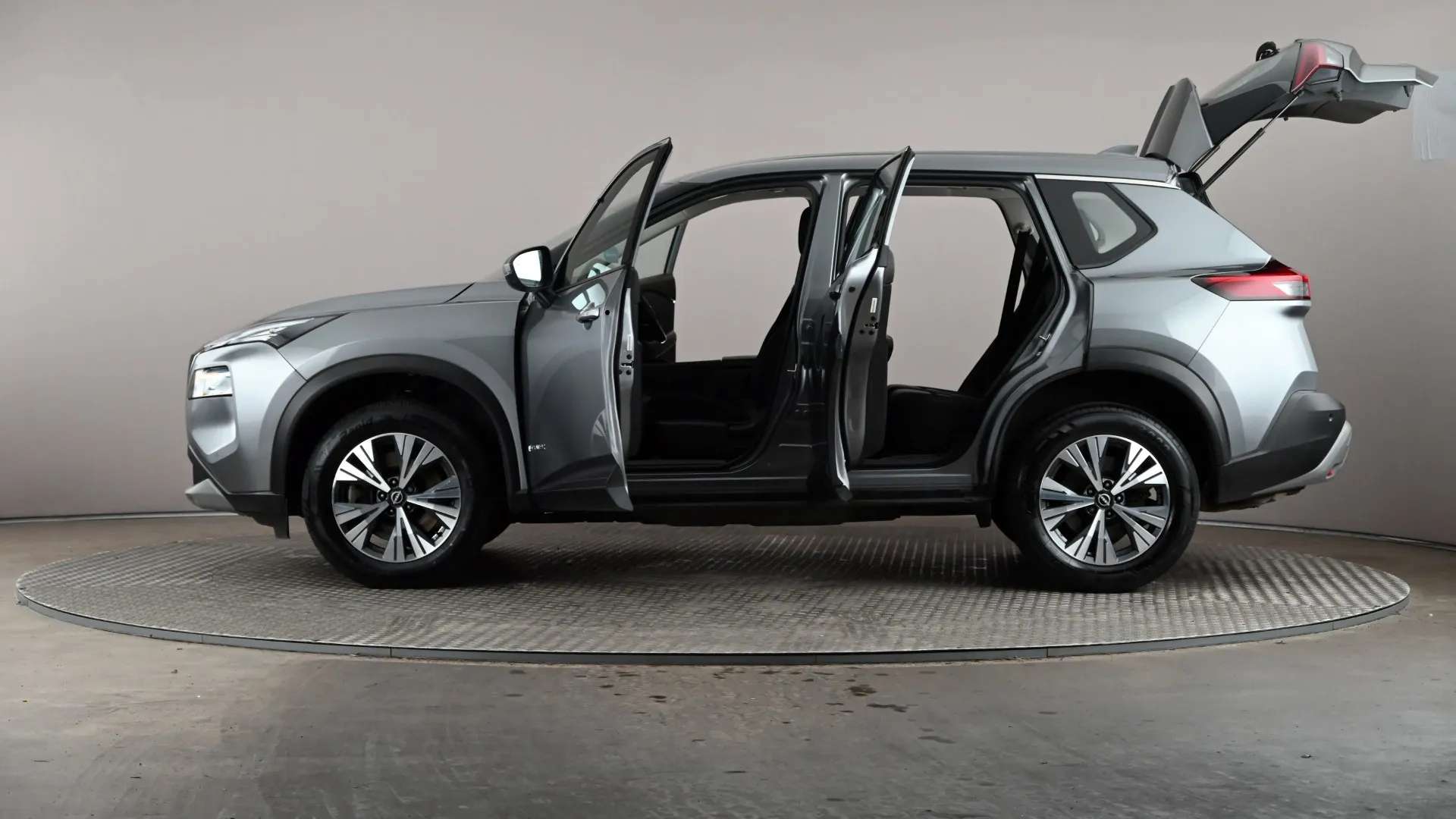 2024 NISSAN X-TRAIL 2024 NISSAN X-TRAIL