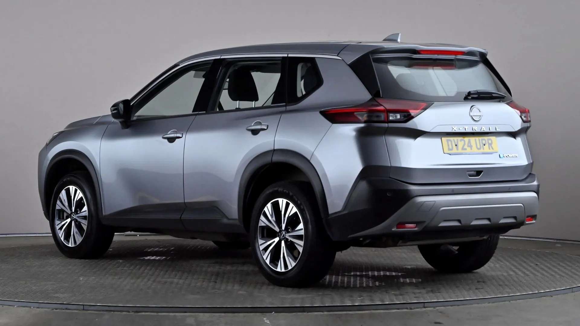 A 2024 NISSAN X-TRAIL 1.5 E-Power 204 Acenta Premium Xtronic A 2024 NISSAN X-TRAIL 1.5 E-Power 204 Acenta Premium Xtronic
