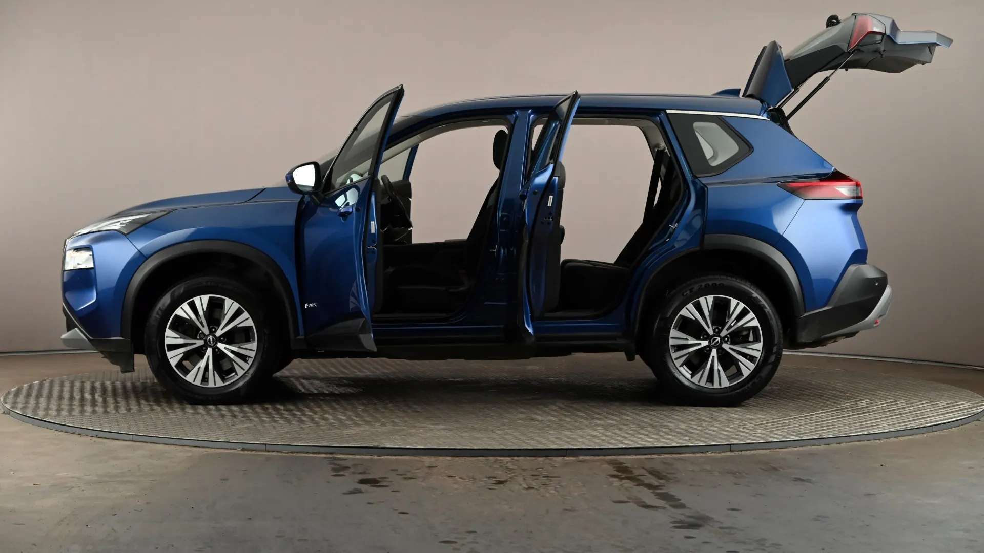 2024 NISSAN X-TRAIL 2024 NISSAN X-TRAIL