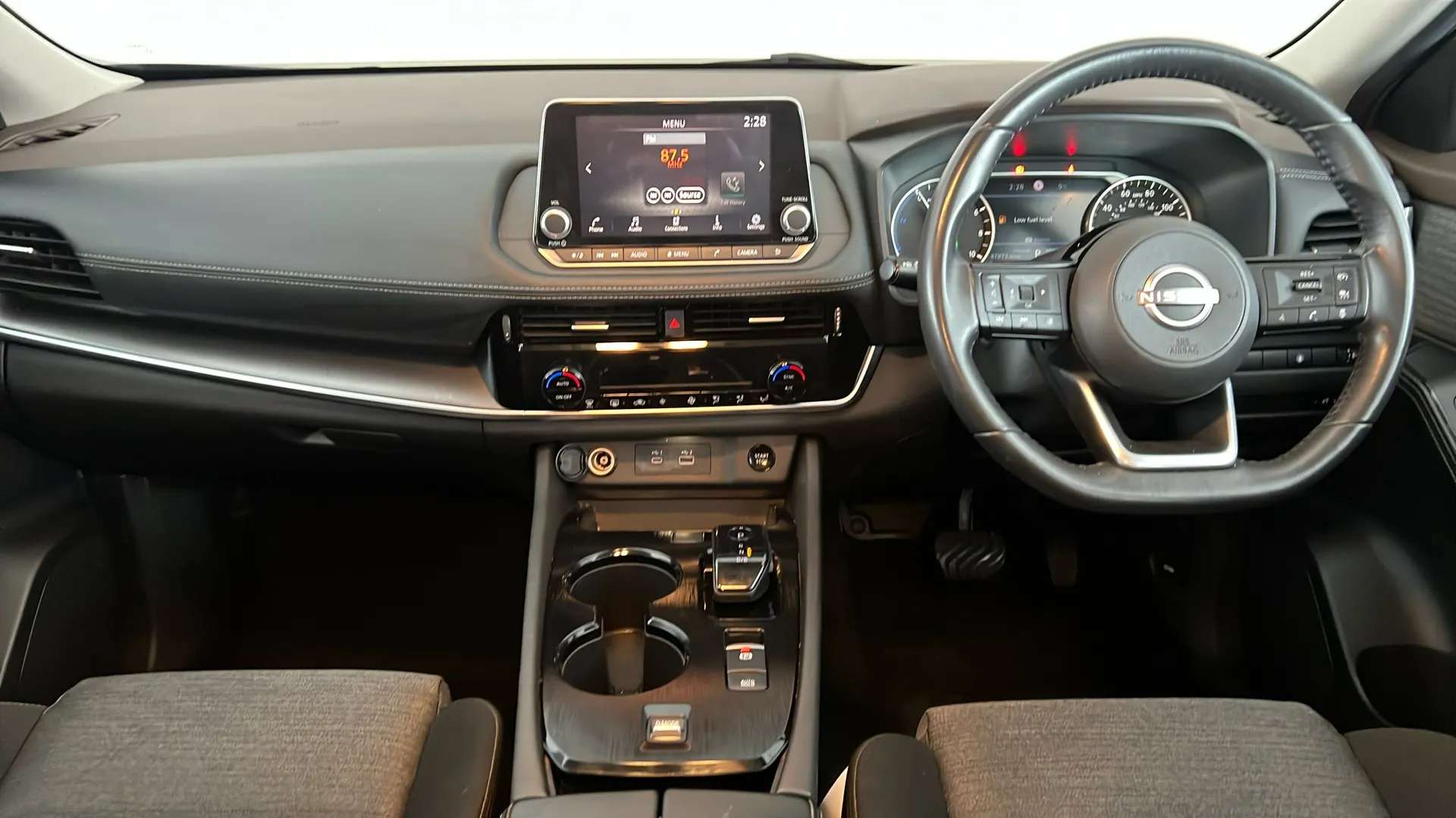 2024 NISSAN X-TRAIL 2024 NISSAN X-TRAIL