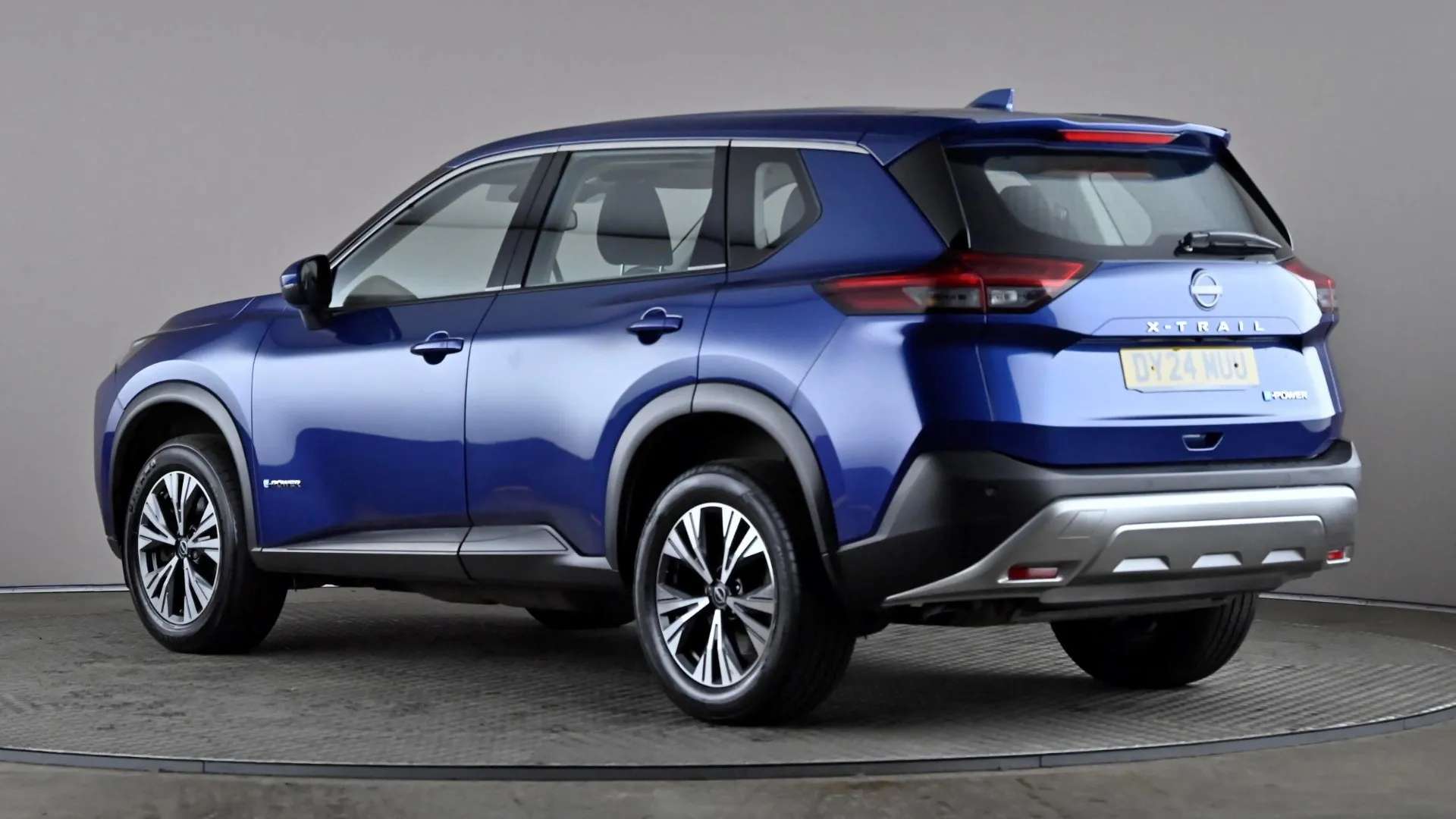 A 2024 NISSAN X-TRAIL 1.5 E-Power 204 Acenta Premium Xtronic A 2024 NISSAN X-TRAIL 1.5 E-Power 204 Acenta Premium Xtronic