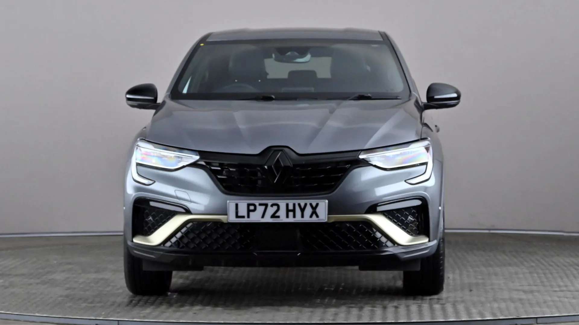 A 2022 RENAULT ARKANA 1.6 E-Tech full hybrid 145 Engineered Auto A 2022 RENAULT ARKANA 1.6 E-Tech full hybrid 145 Engineered Auto