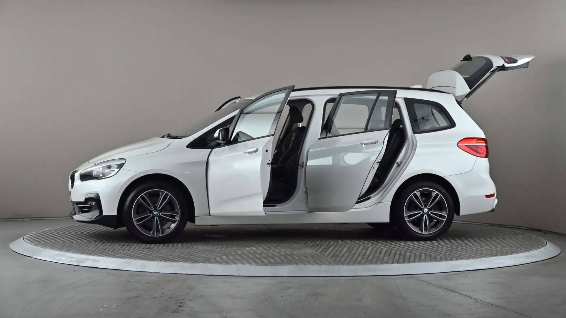 2018 BMW 2 SERIES GRAN TOURER 2018 BMW 2 SERIES GRAN TOURER