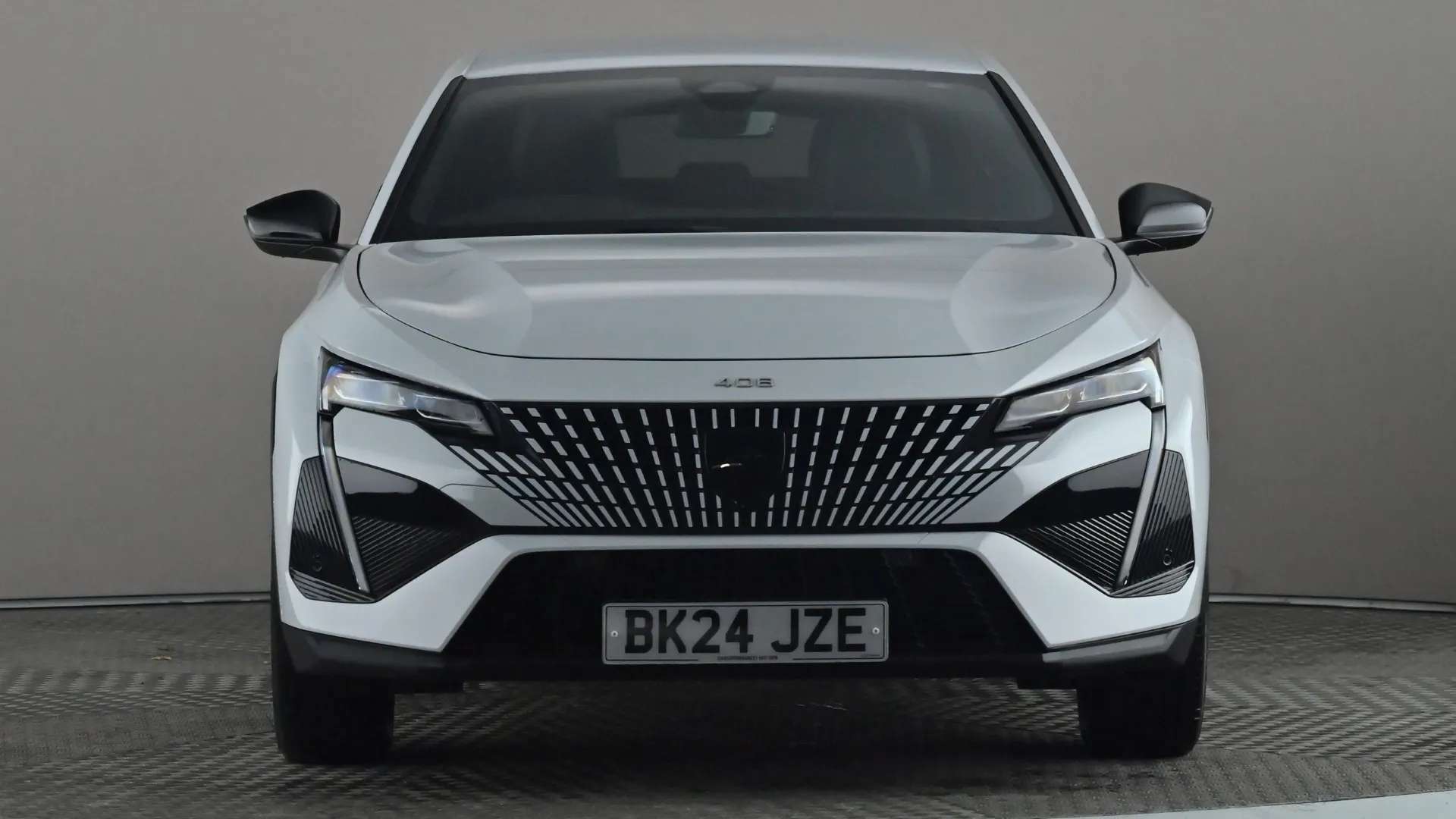 A 2024 PEUGEOT 408 1.2 PureTech GT EAT8 A 2024 PEUGEOT 408 1.2 PureTech GT EAT8