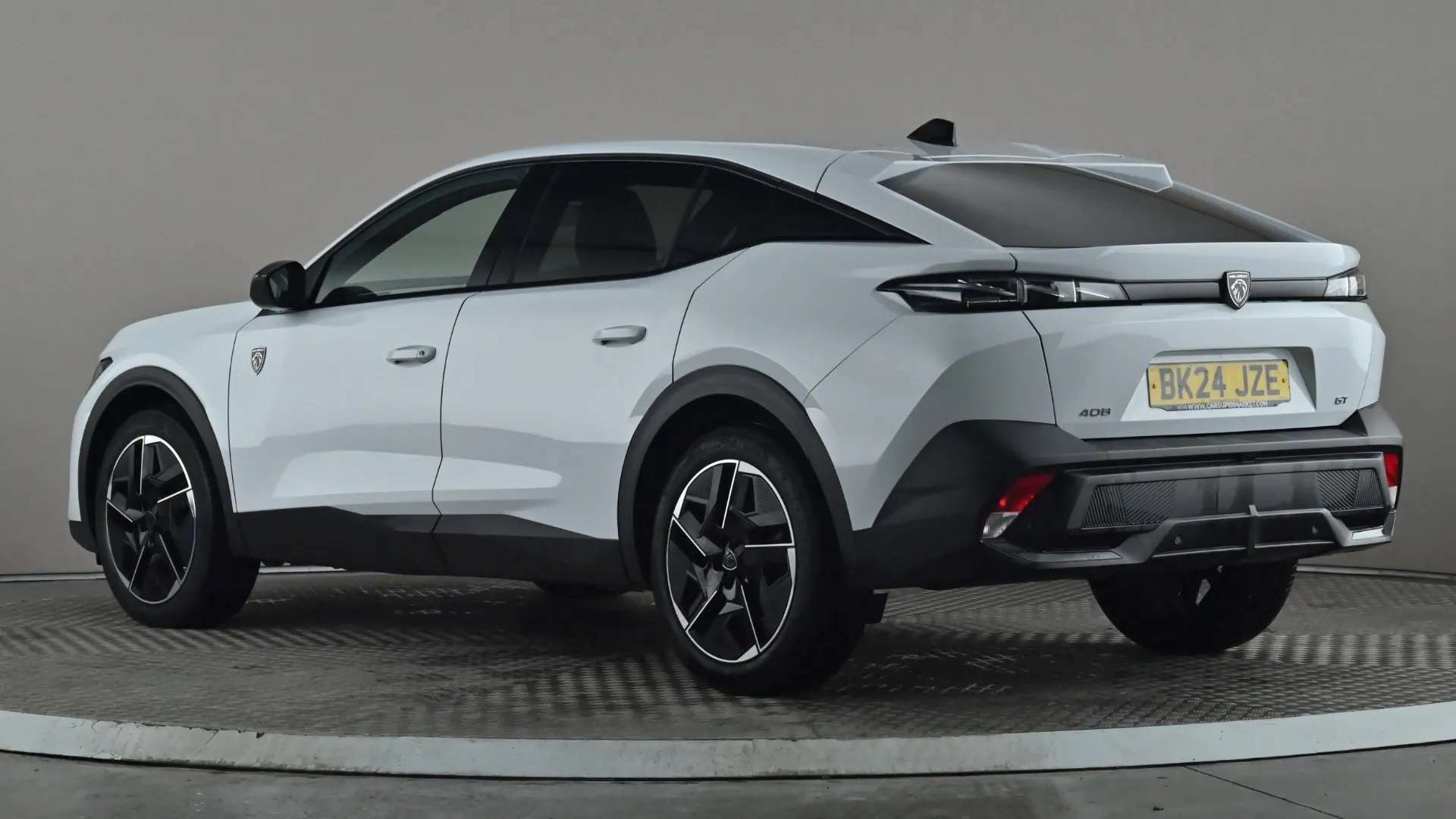 A 2024 PEUGEOT 408 1.2 PureTech GT EAT8 A 2024 PEUGEOT 408 1.2 PureTech GT EAT8