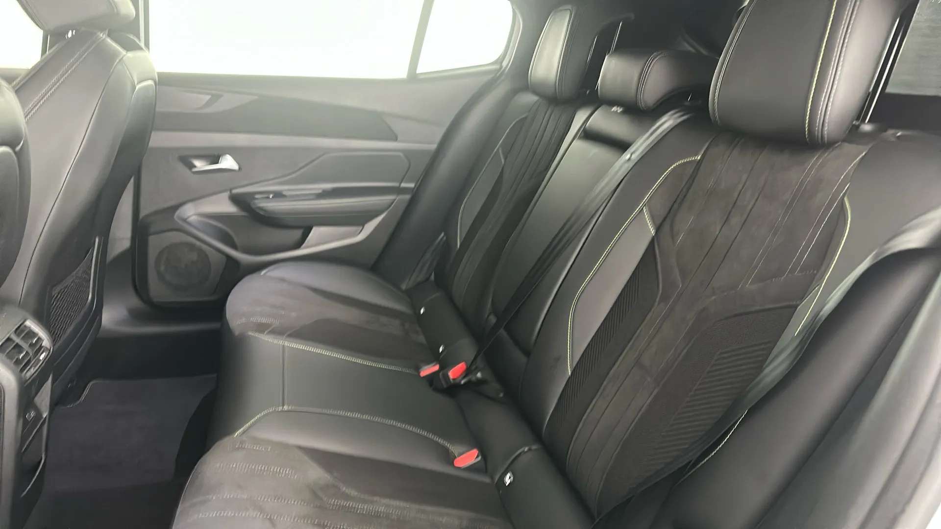 2024 PEUGEOT 408 2024 PEUGEOT 408