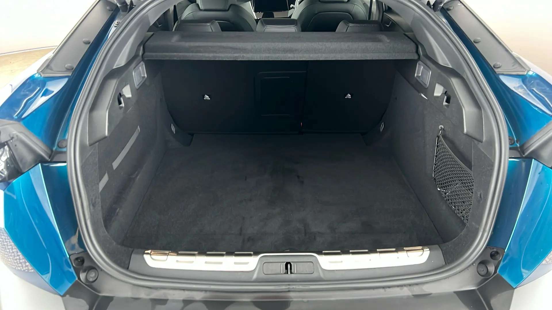 2024 PEUGEOT 408 2024 PEUGEOT 408