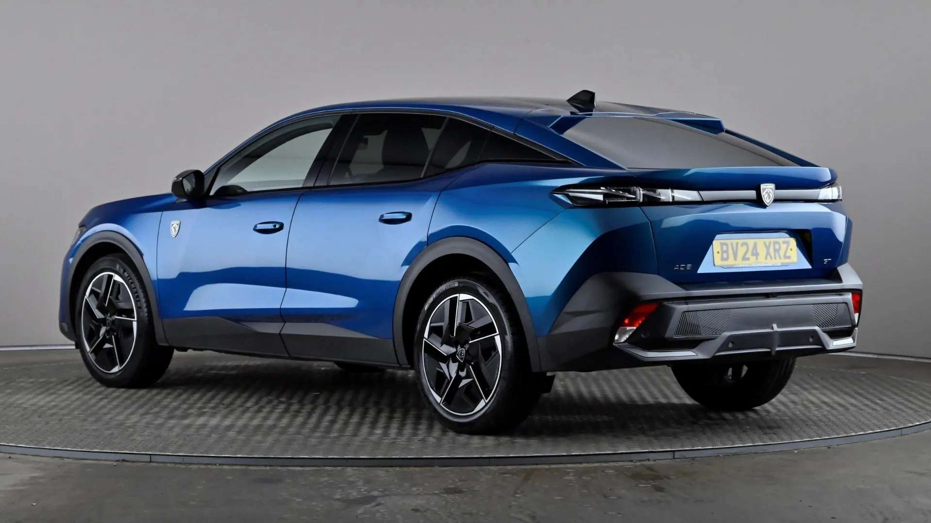 A 2024 PEUGEOT 408 1.2 PureTech GT EAT8 A 2024 PEUGEOT 408 1.2 PureTech GT EAT8