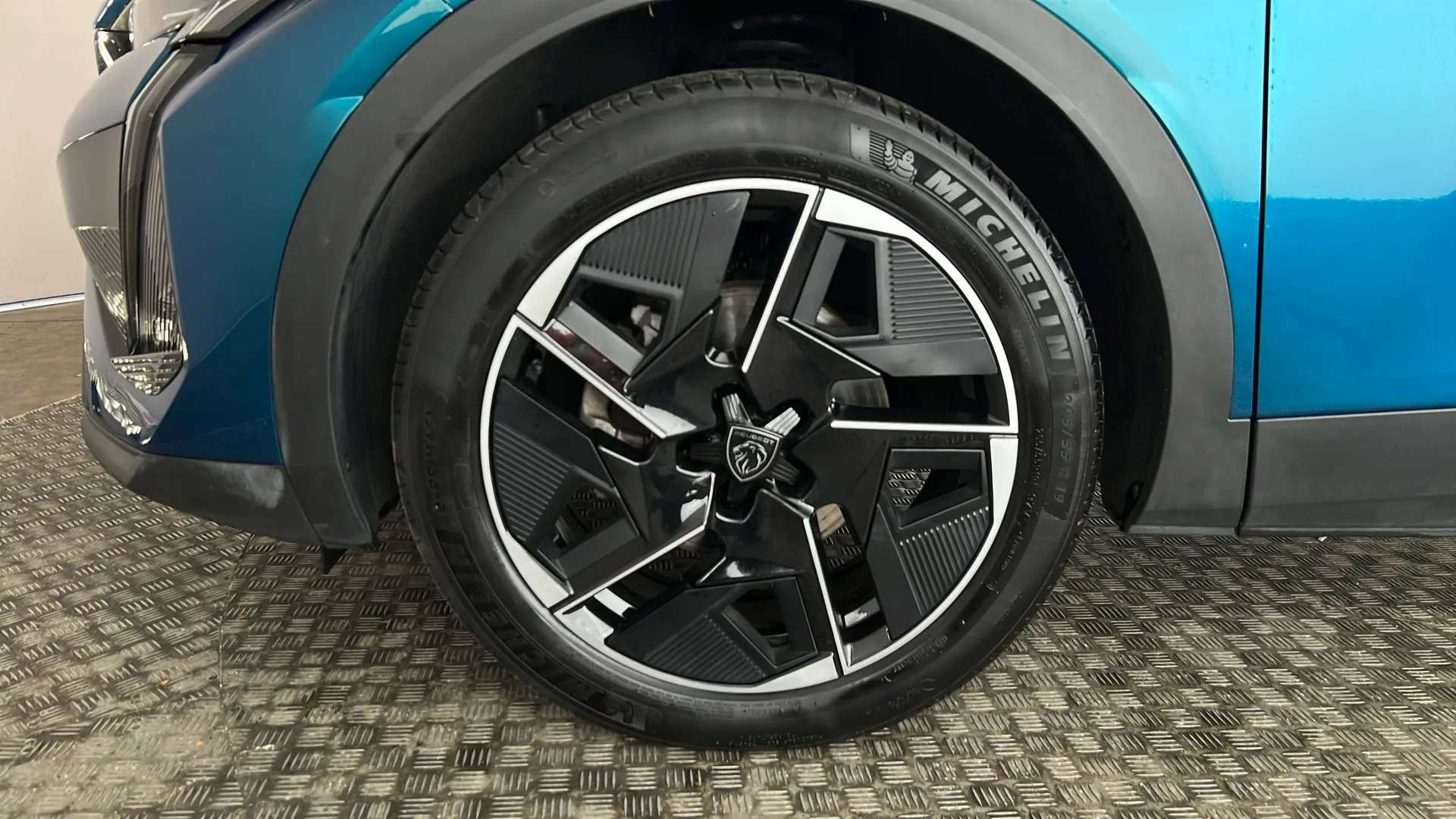 2024 PEUGEOT 408 2024 PEUGEOT 408