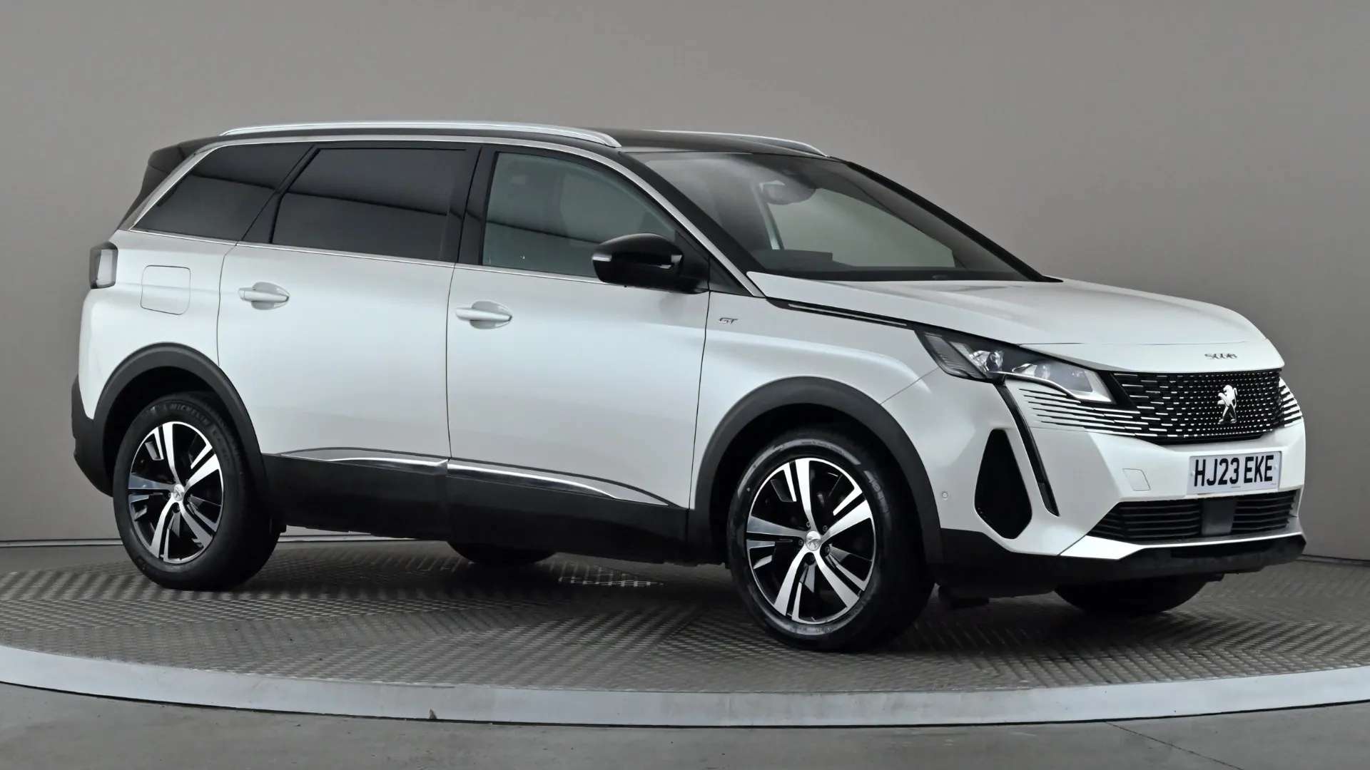 A 2023 PEUGEOT 5008 1.2 PureTech GT EAT8 A 2023 PEUGEOT 5008 1.2 PureTech GT EAT8