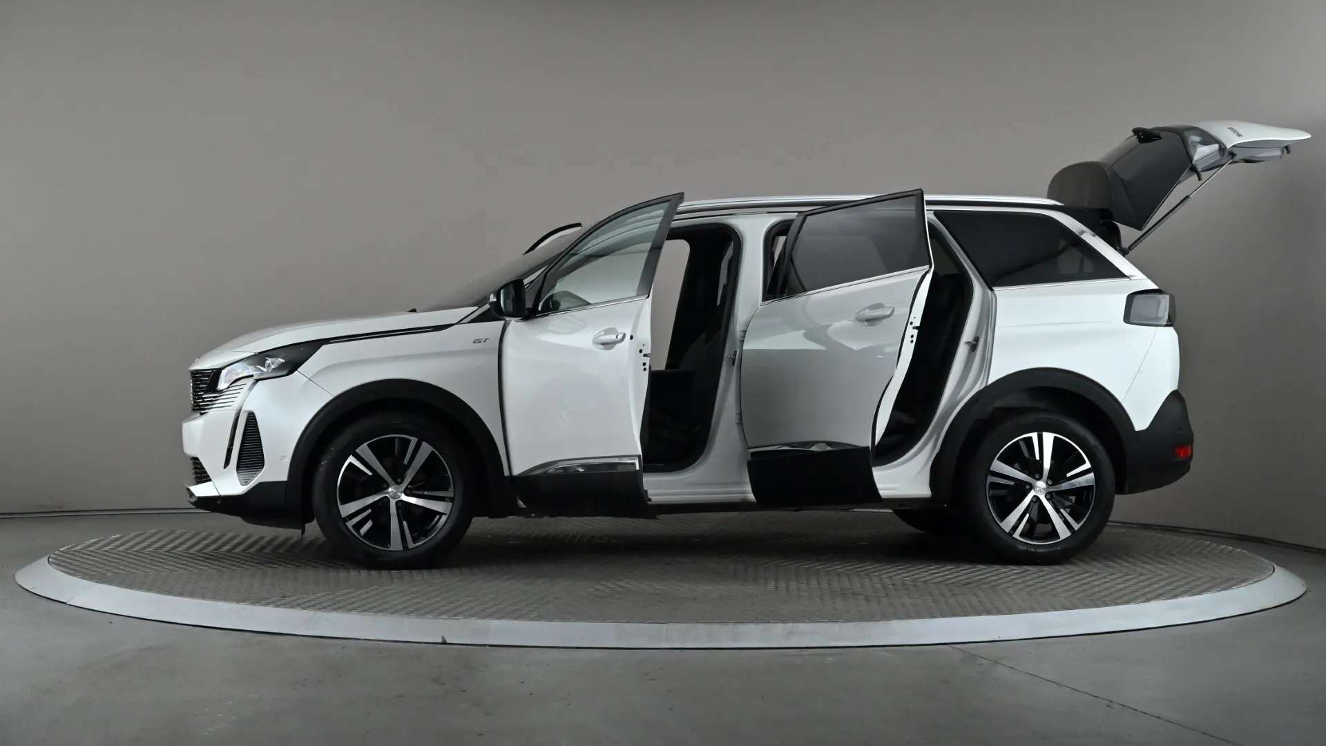 2023 PEUGEOT 5008 2023 PEUGEOT 5008