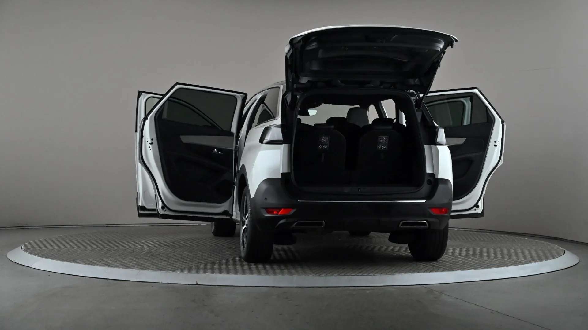 2023 PEUGEOT 5008 2023 PEUGEOT 5008