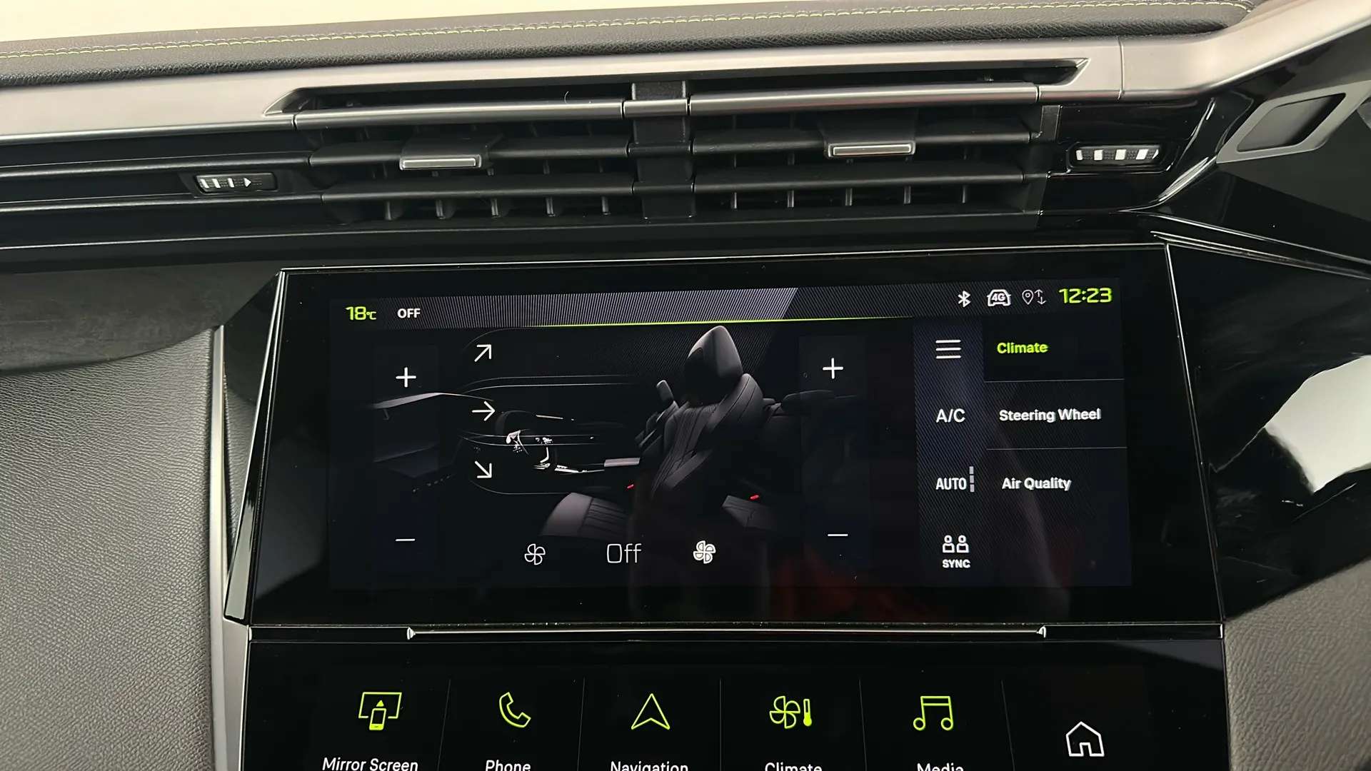 2024 PEUGEOT 408 2024 PEUGEOT 408