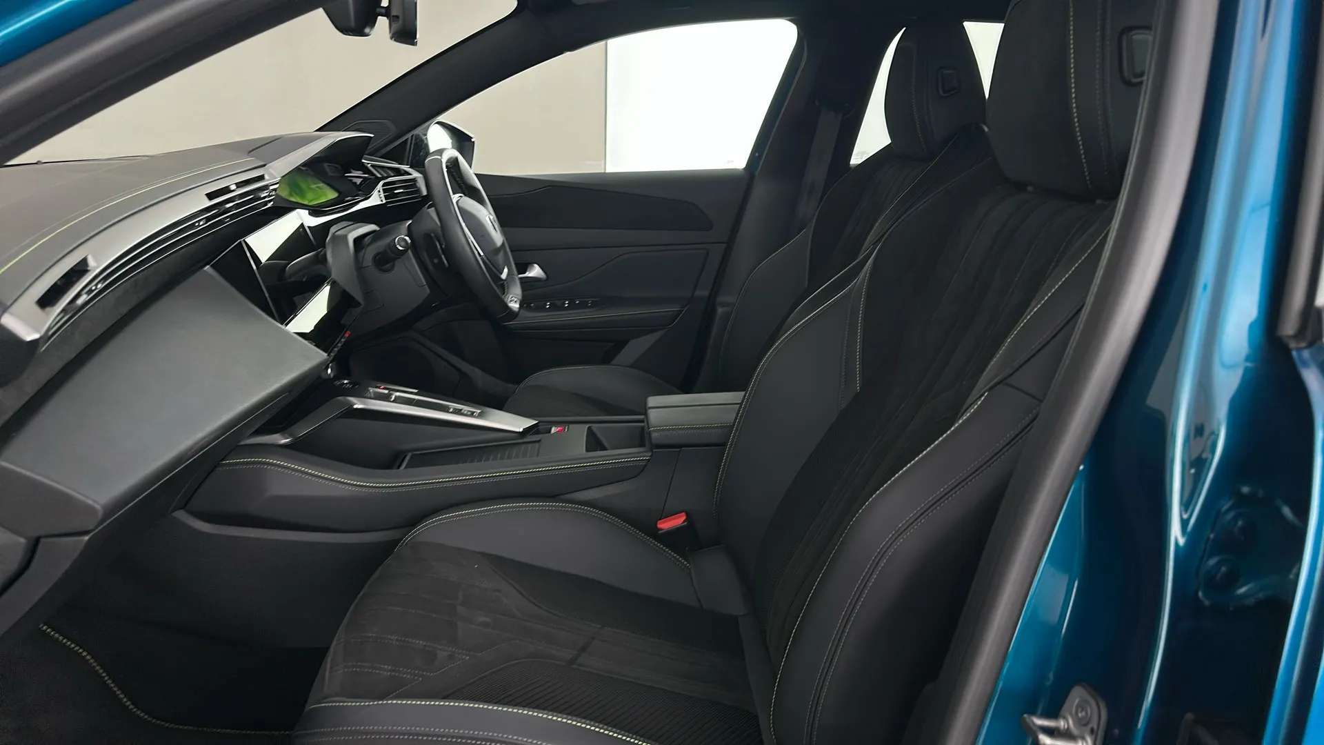 2024 PEUGEOT 408 2024 PEUGEOT 408