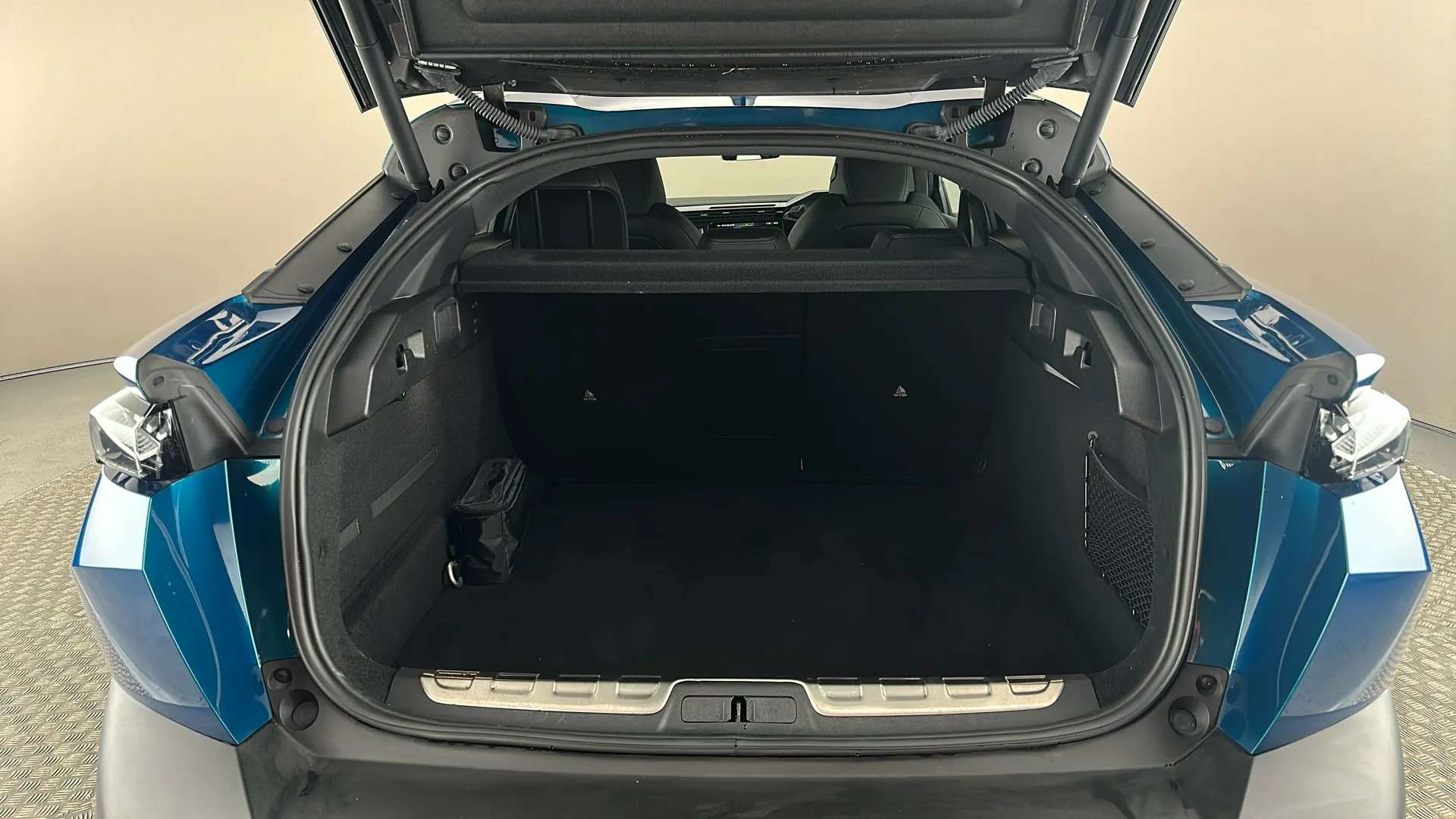 2024 PEUGEOT 408 2024 PEUGEOT 408