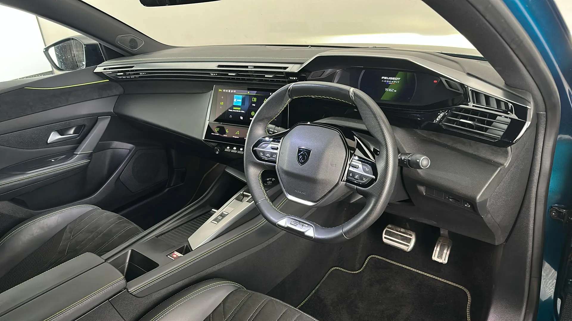 2024 PEUGEOT 408 2024 PEUGEOT 408