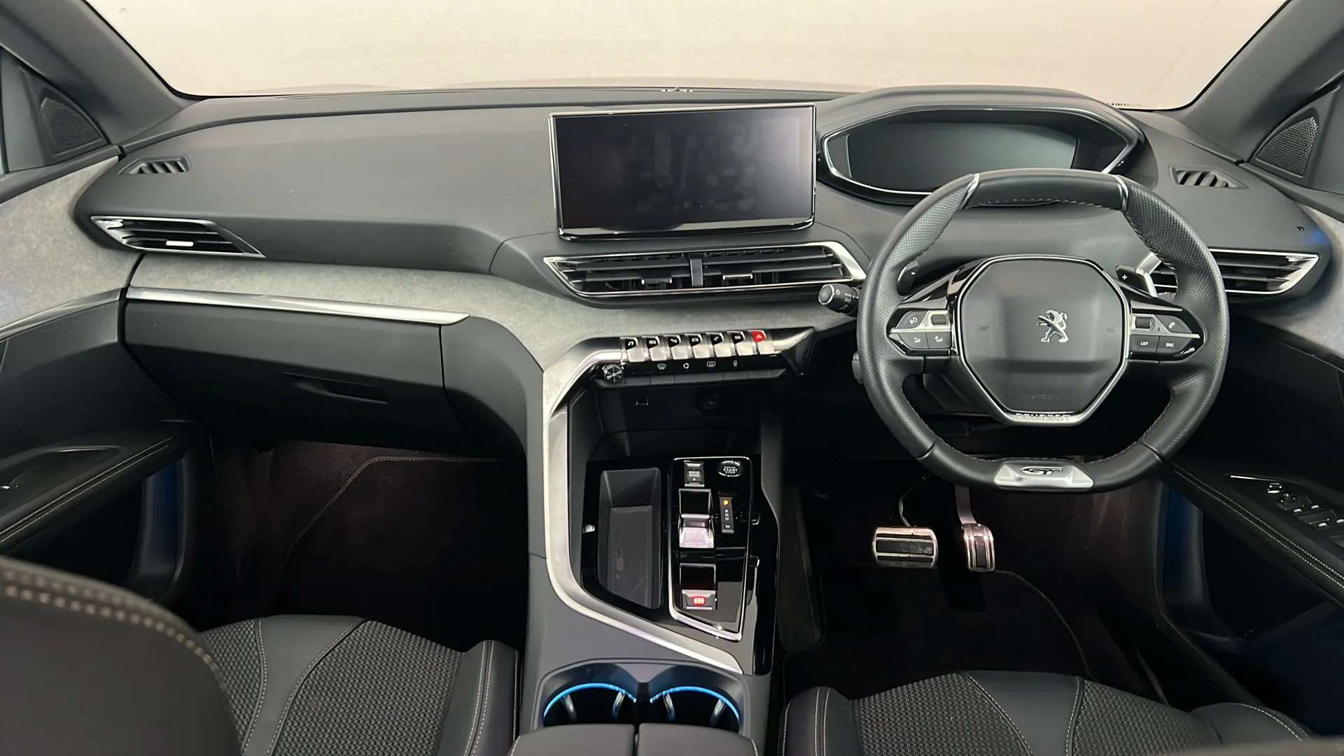 2023 PEUGEOT 3008 2023 PEUGEOT 3008