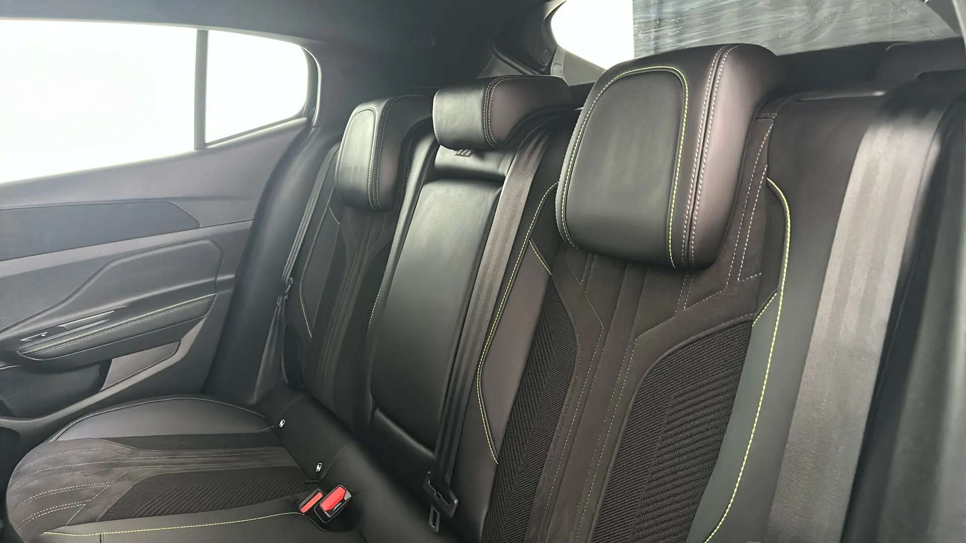 2024 PEUGEOT 408 2024 PEUGEOT 408