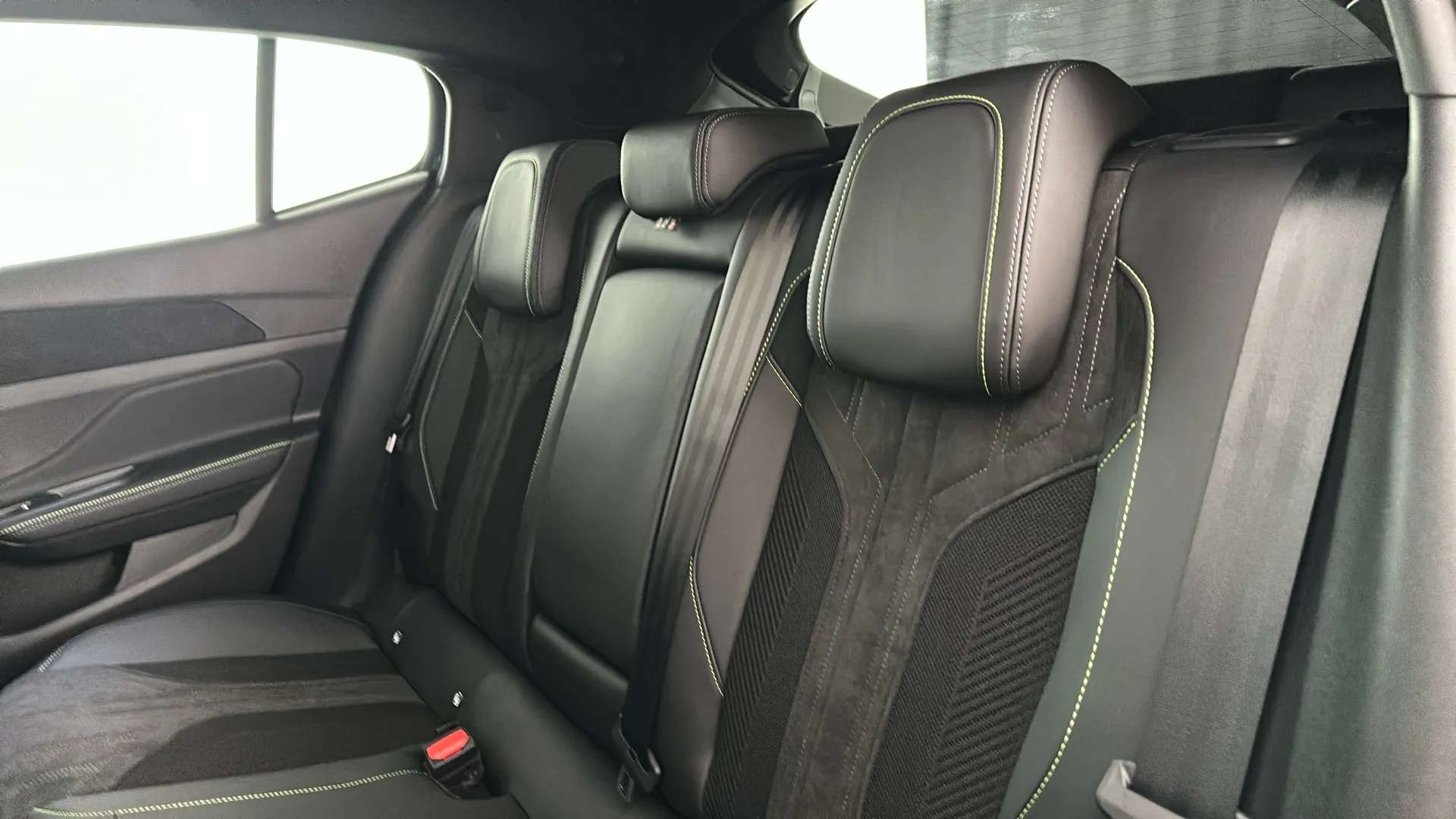 2024 PEUGEOT 408 2024 PEUGEOT 408