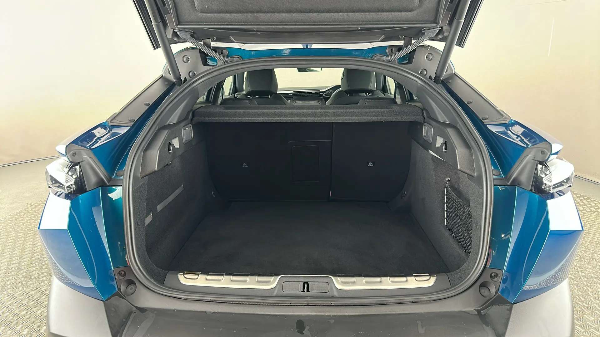 2024 PEUGEOT 408 2024 PEUGEOT 408