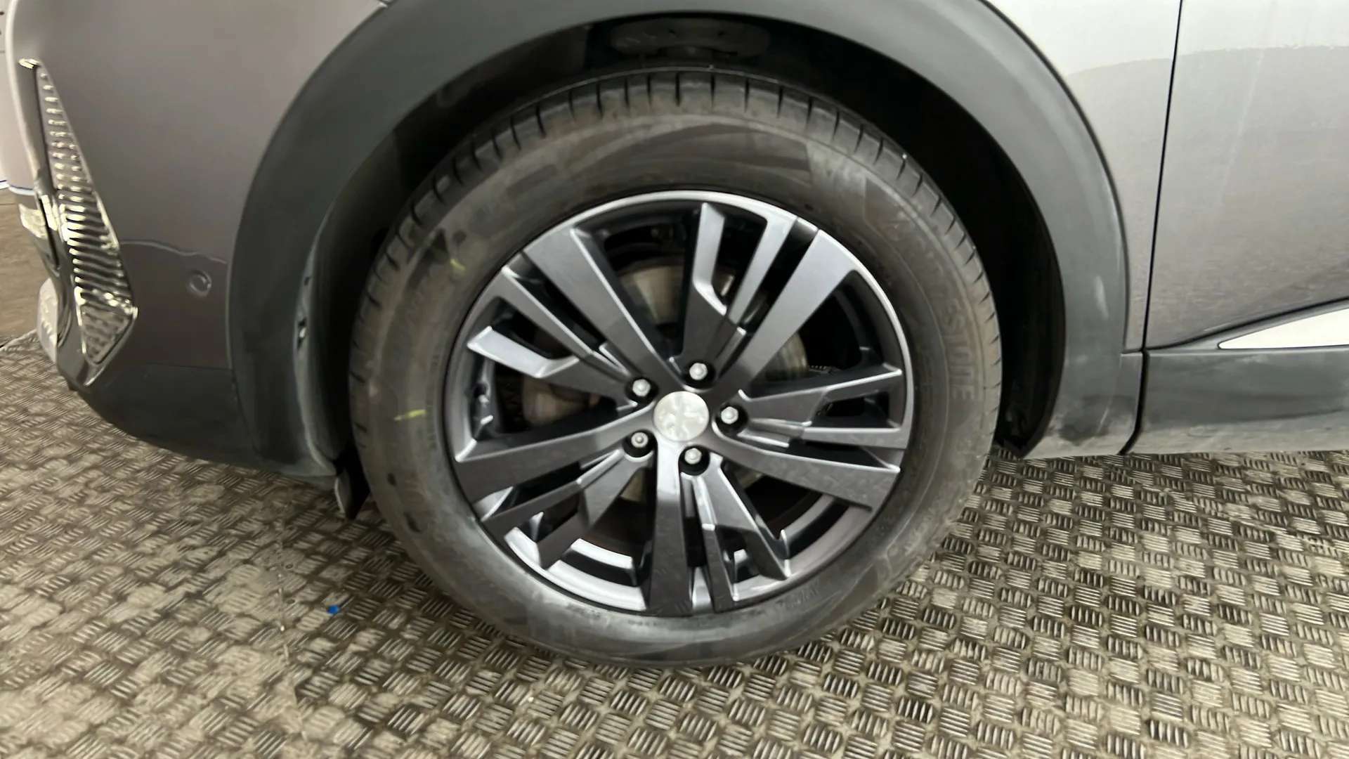 2023 PEUGEOT 3008 2023 PEUGEOT 3008