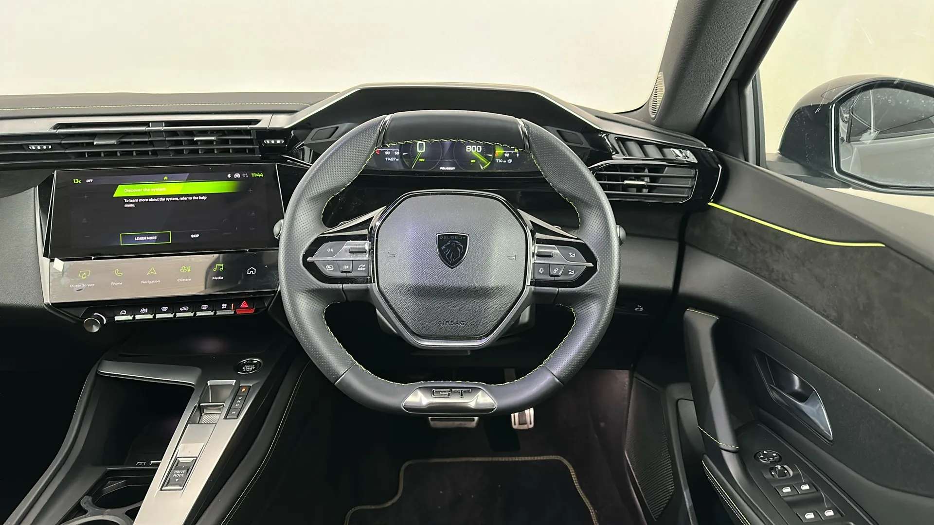 2024 PEUGEOT 408 2024 PEUGEOT 408