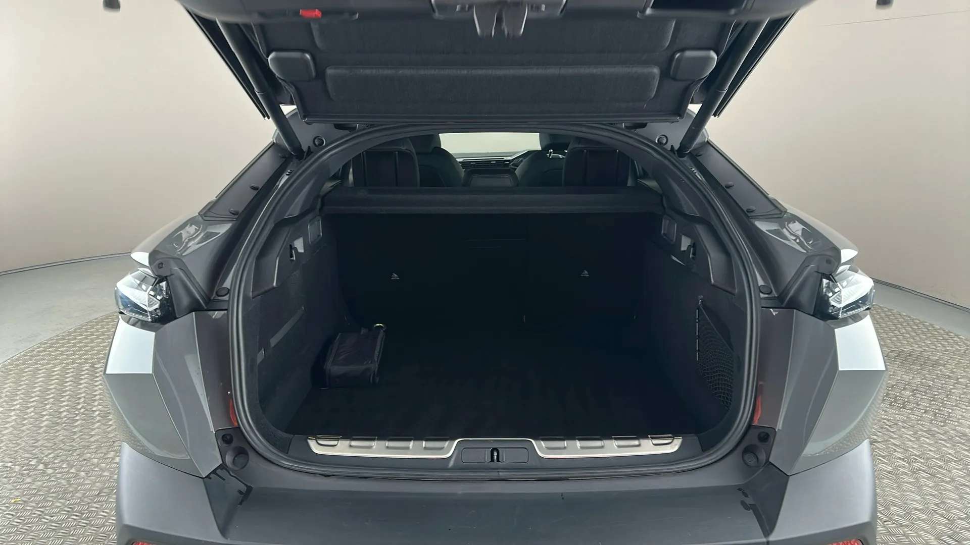 2024 PEUGEOT 408 2024 PEUGEOT 408