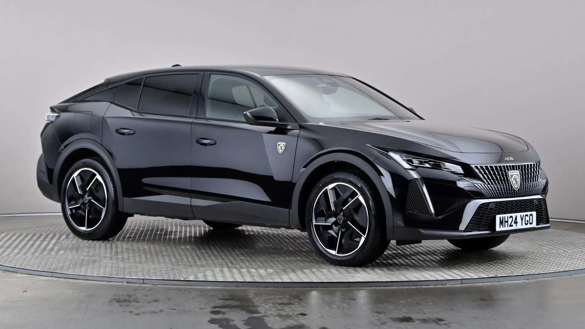 A 2024 PEUGEOT 408 1.2 PureTech GT EAT8 A 2024 PEUGEOT 408 1.2 PureTech GT EAT8