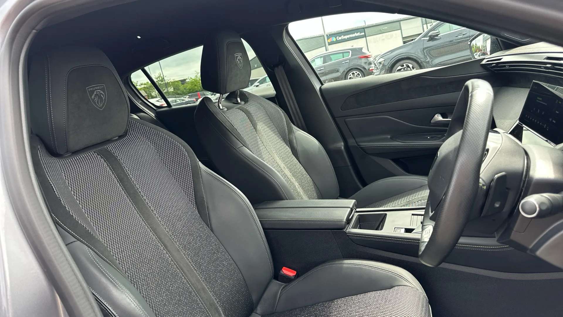 2024 PEUGEOT 308 2024 PEUGEOT 308
