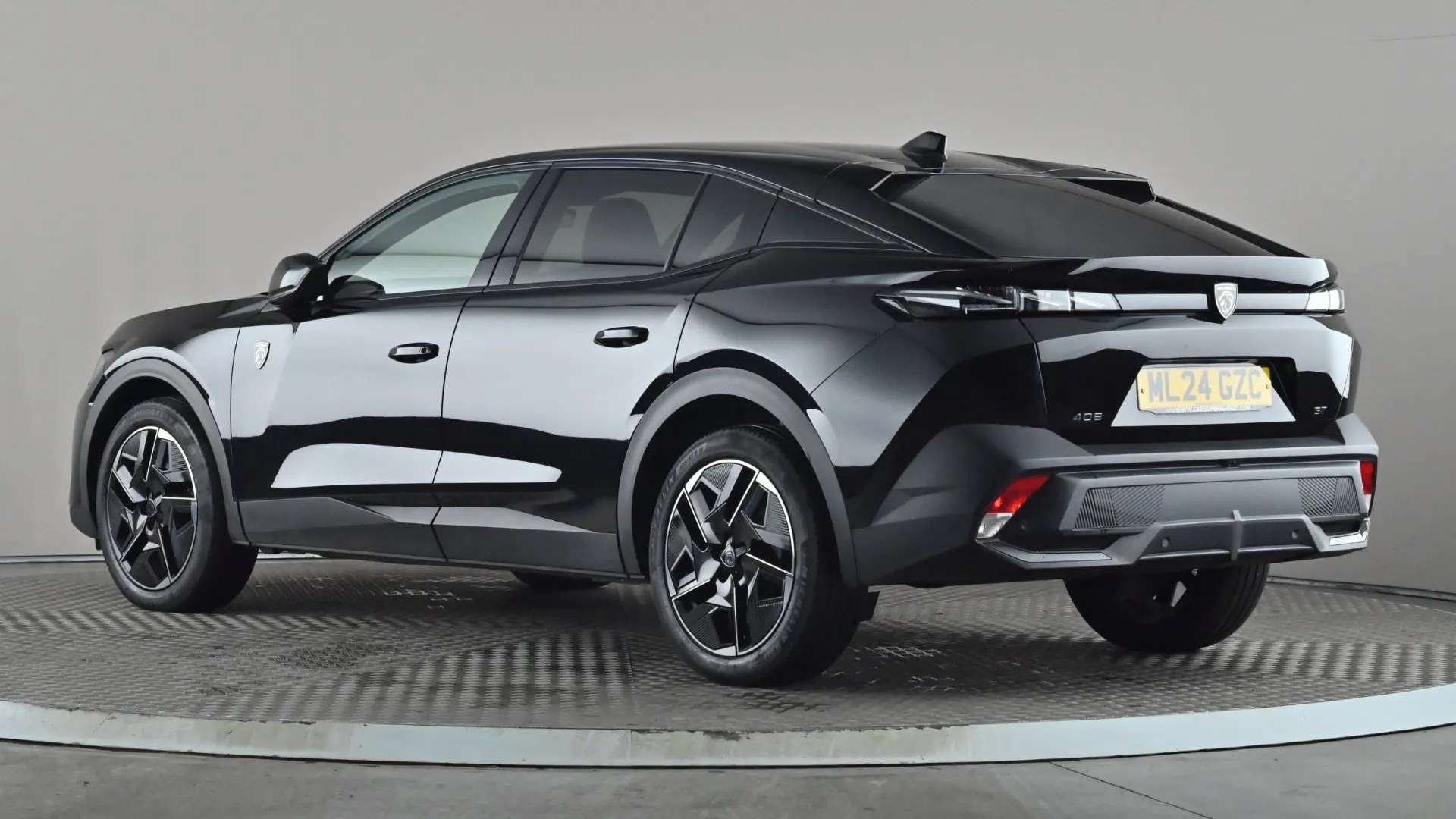 A 2024 PEUGEOT 408 1.2 PureTech GT EAT8 A 2024 PEUGEOT 408 1.2 PureTech GT EAT8