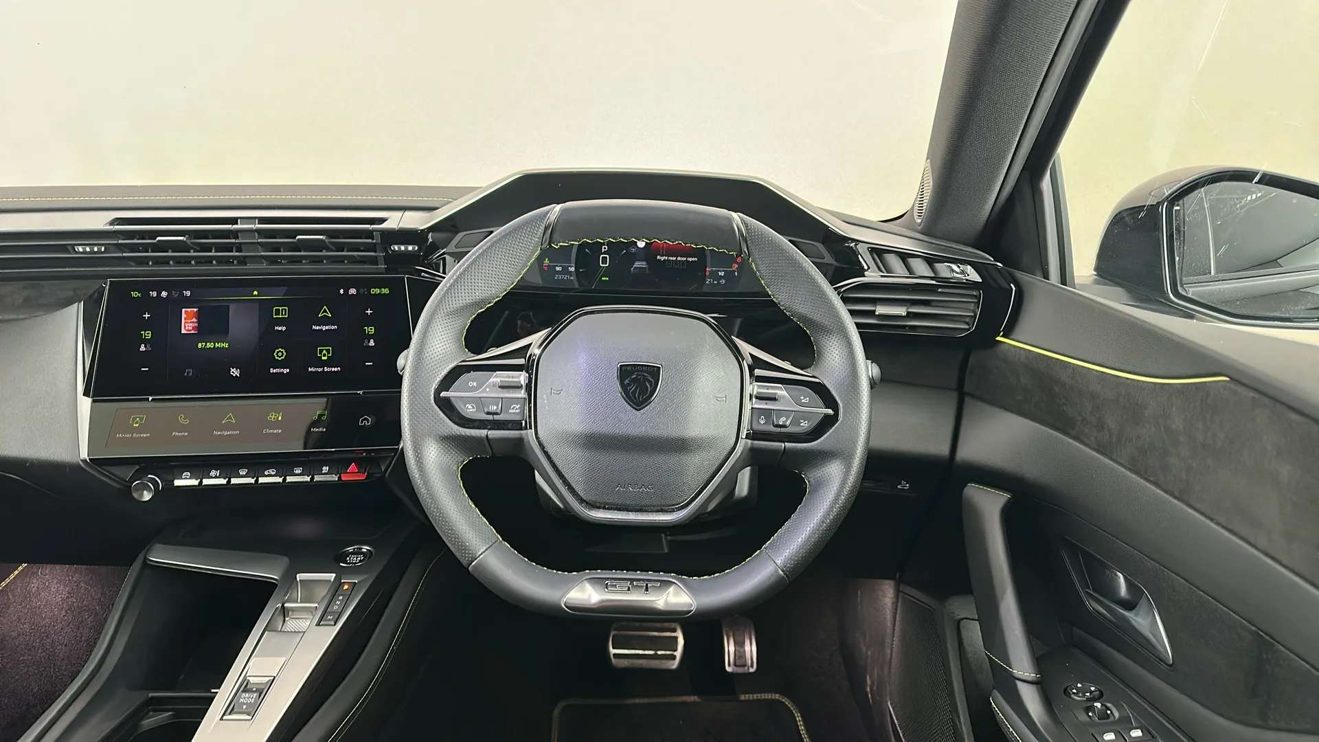 2024 PEUGEOT 408 2024 PEUGEOT 408